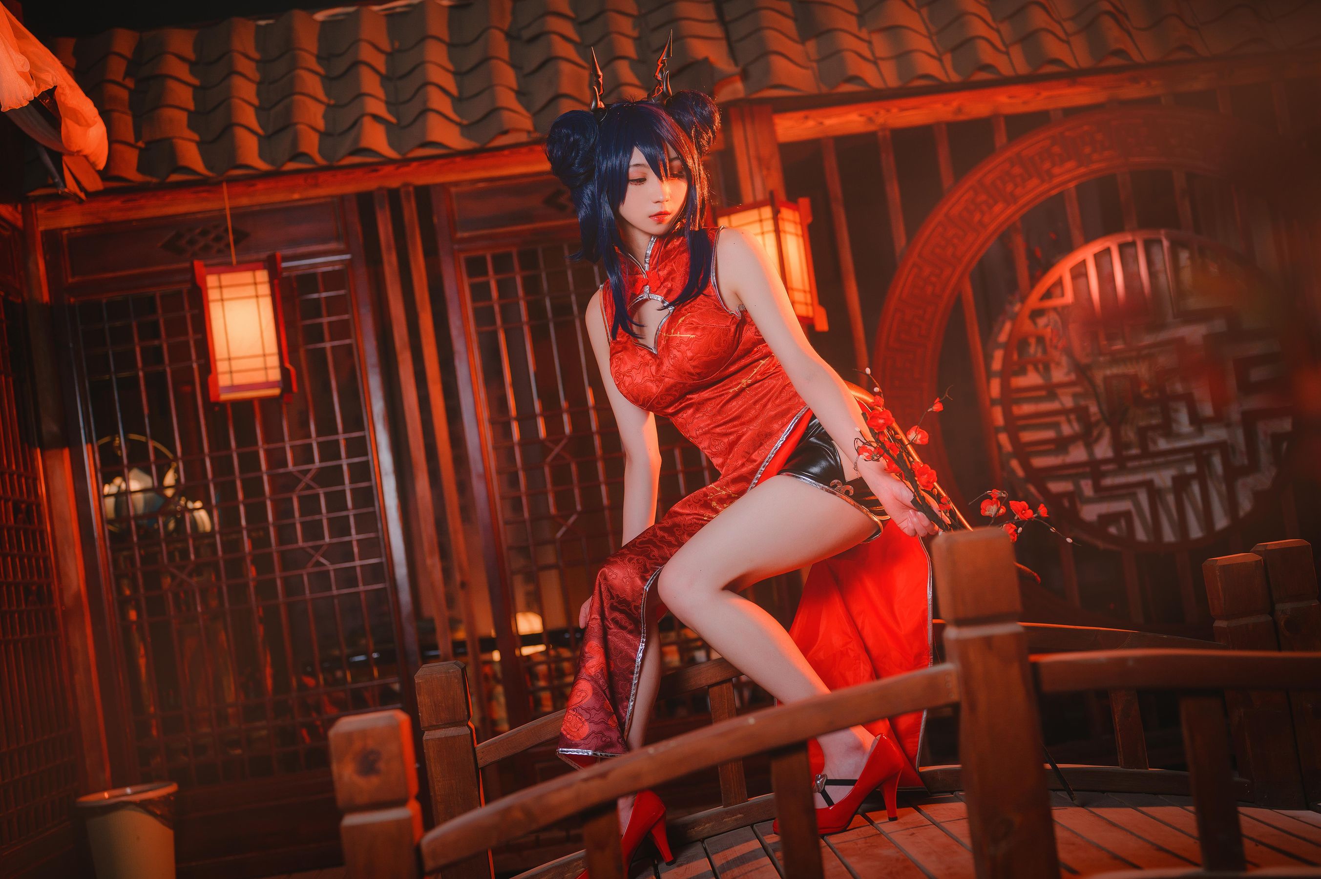 拿相机的执义 -【明日方舟】陈岁红霞  第13张