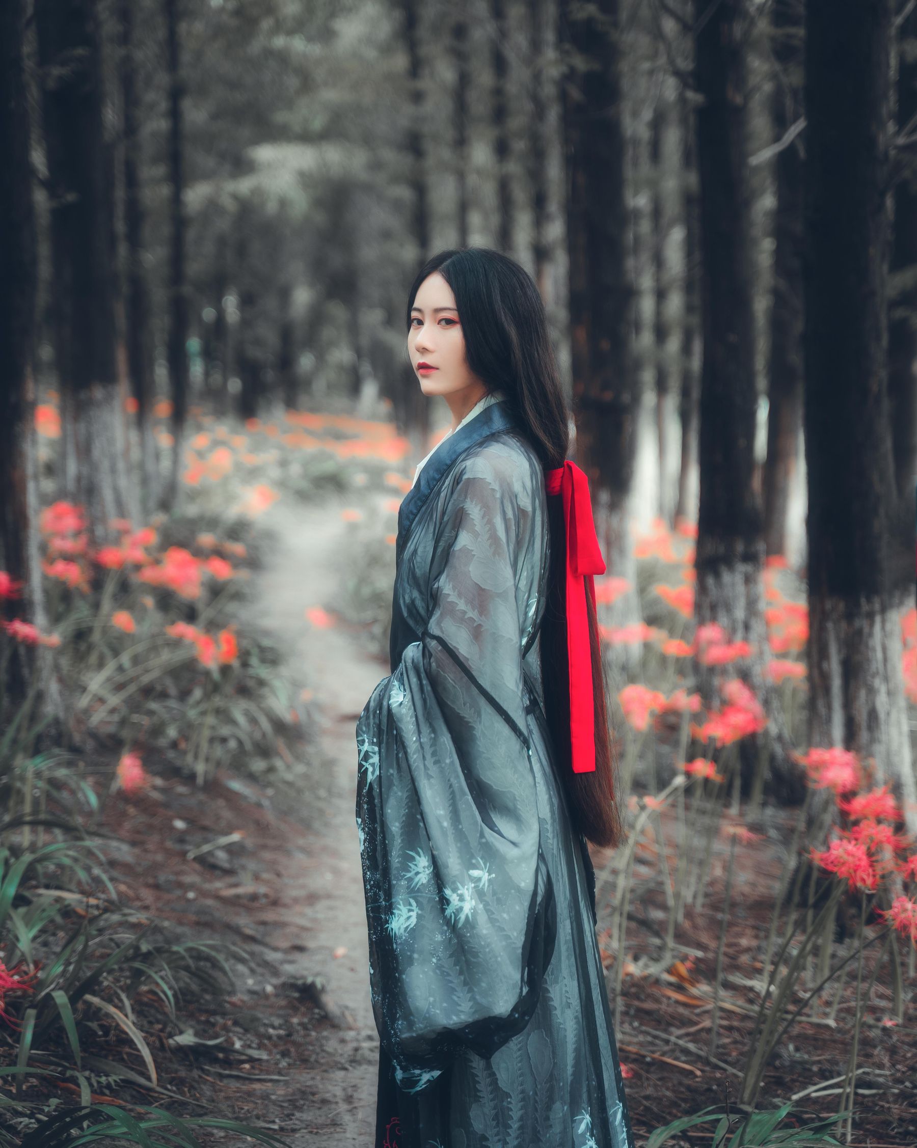 拿相机的执义 - 汉服古风写真彼岸花  第14张