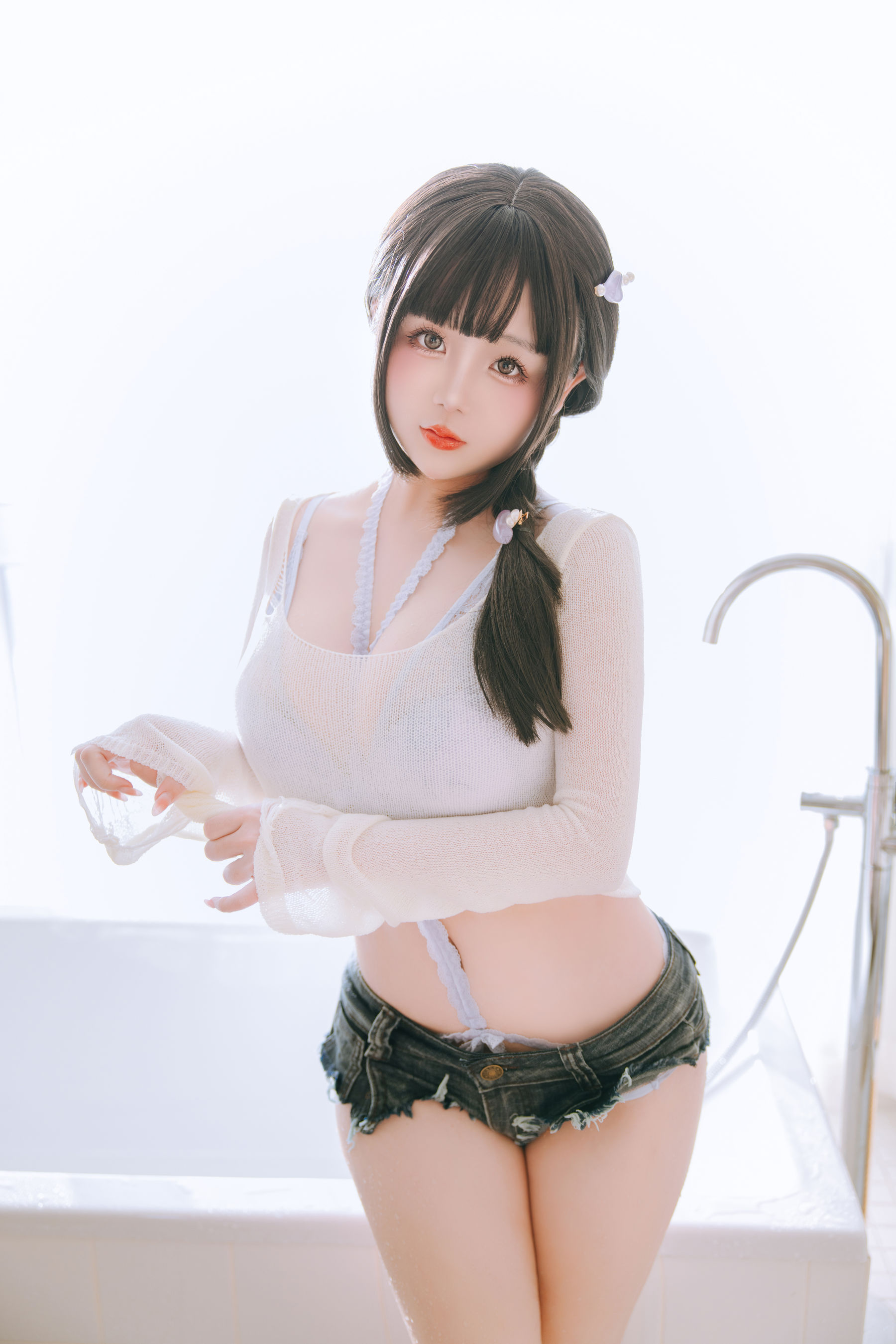 Cosplay 日奈娇 - 牛仔裤人妻  第33张