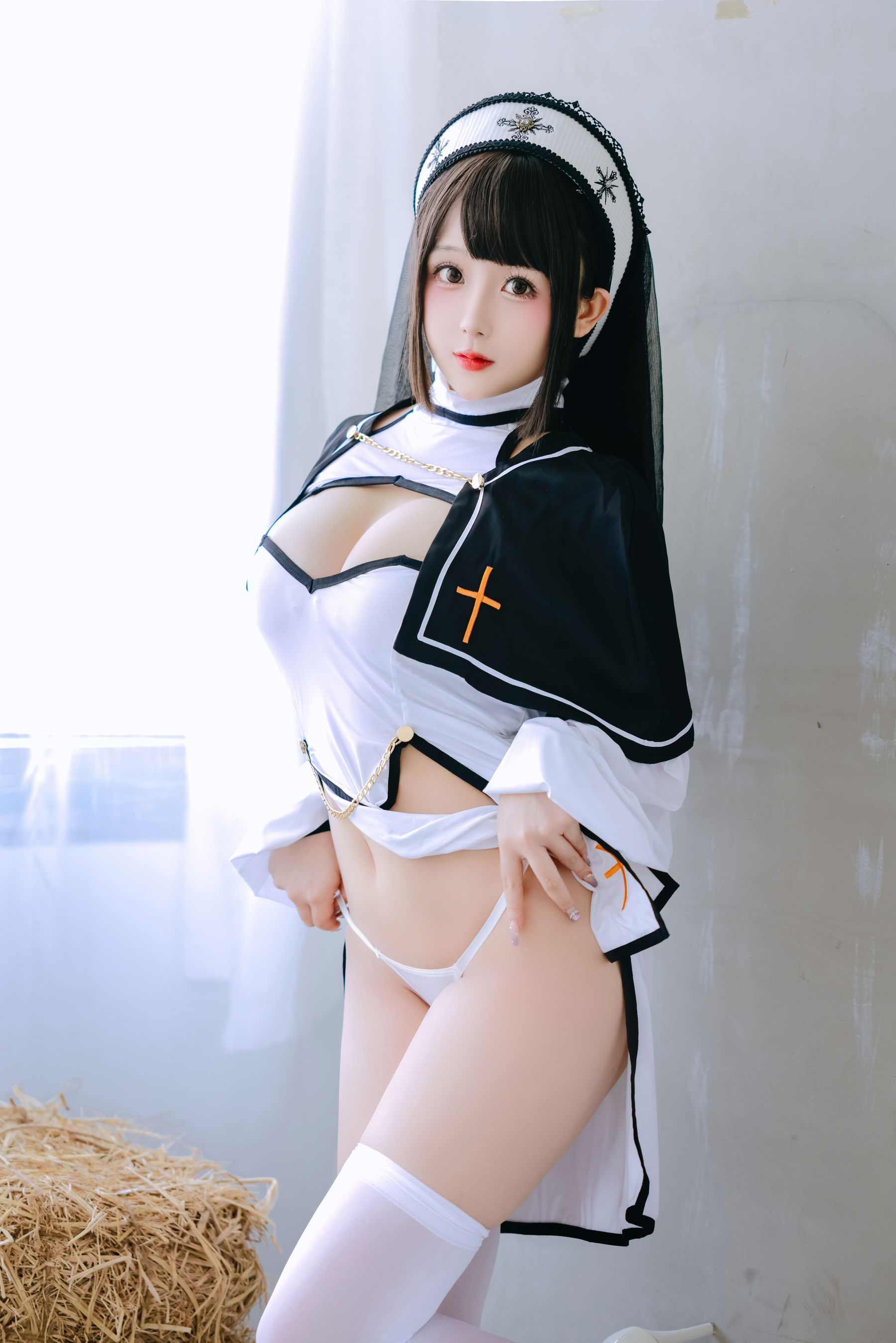 Cosplay 日奈娇 - 圣洁修女  第28张