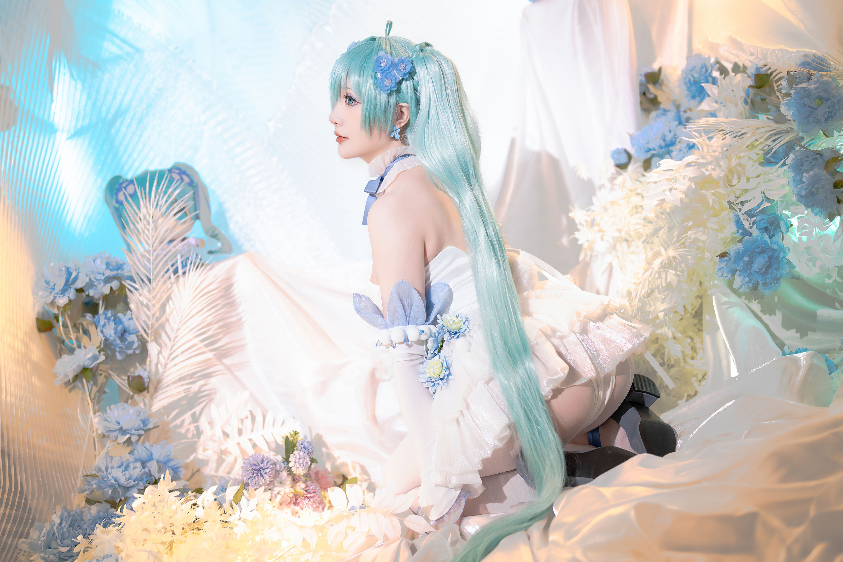 Coser小姐姐 星之迟迟 - 初音未来 粉蝶花精灵  第42张