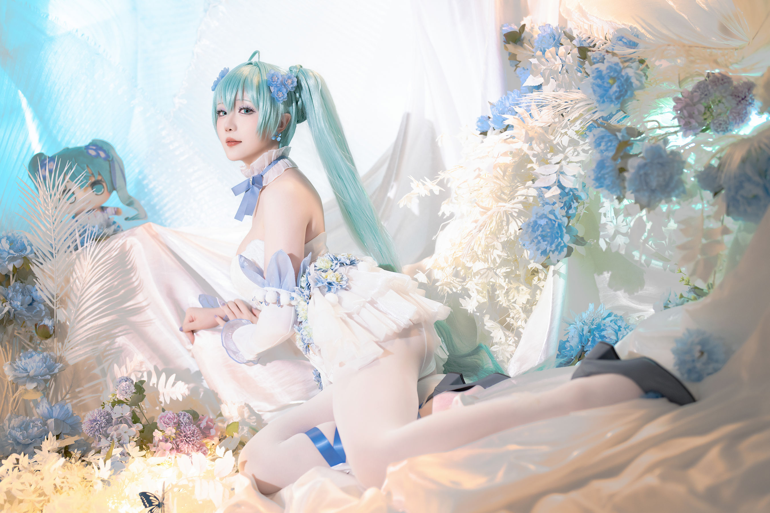 Coser小姐姐 星之迟迟 - 初音未来 粉蝶花精灵  第32张
