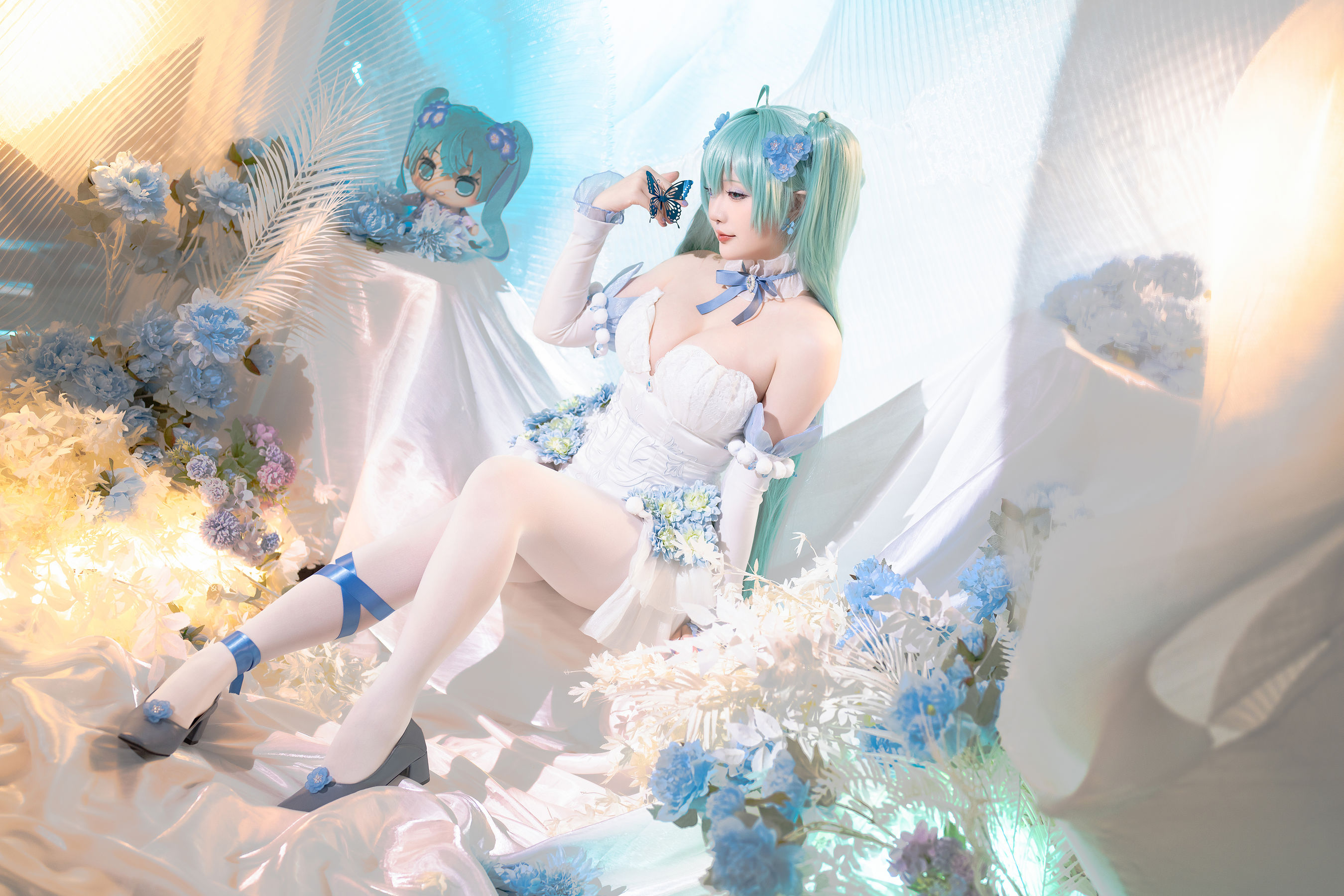 Coser小姐姐 星之迟迟 - 初音未来 粉蝶花精灵  第17张