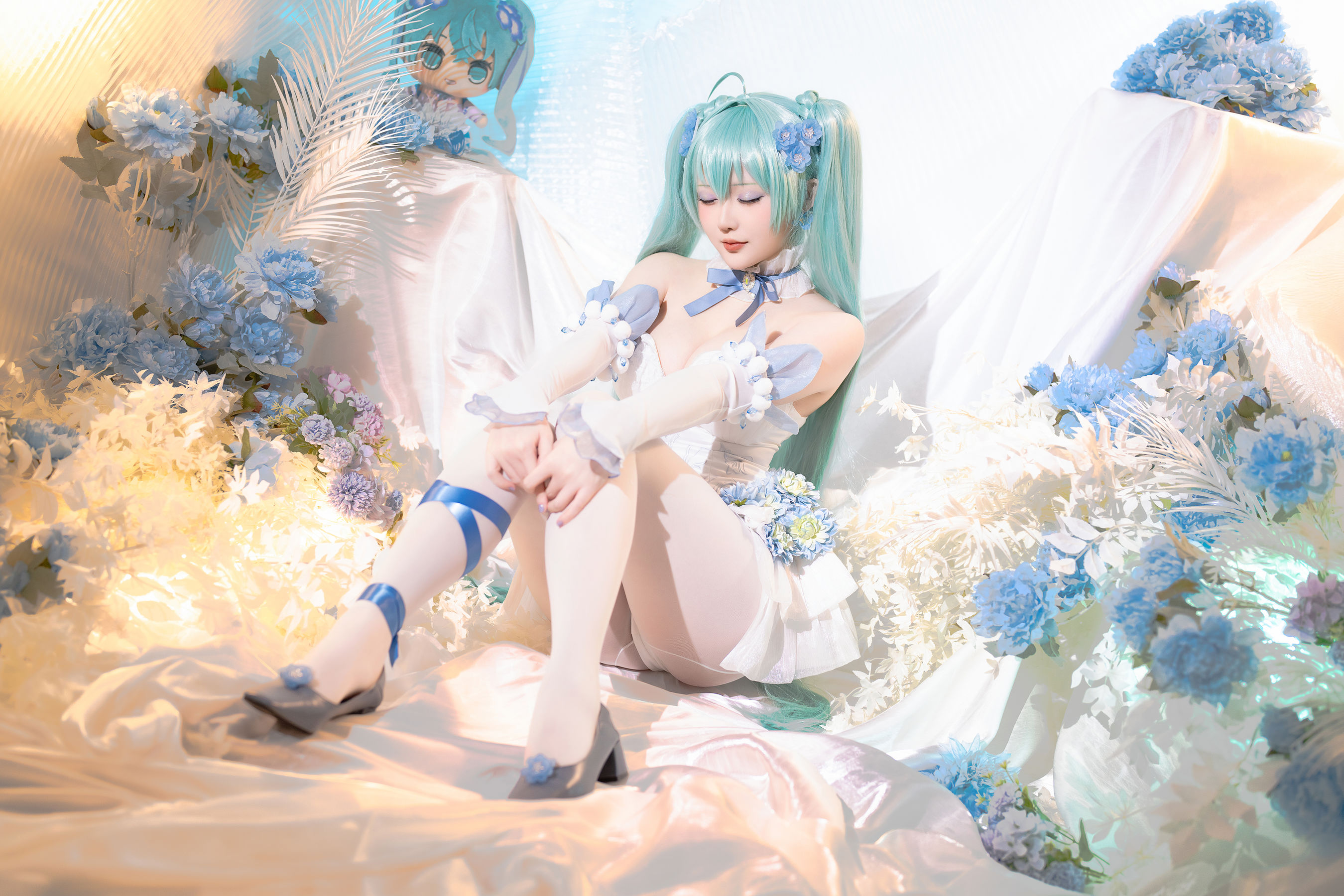 Coser小姐姐 星之迟迟 - 初音未来 粉蝶花精灵  第25张
