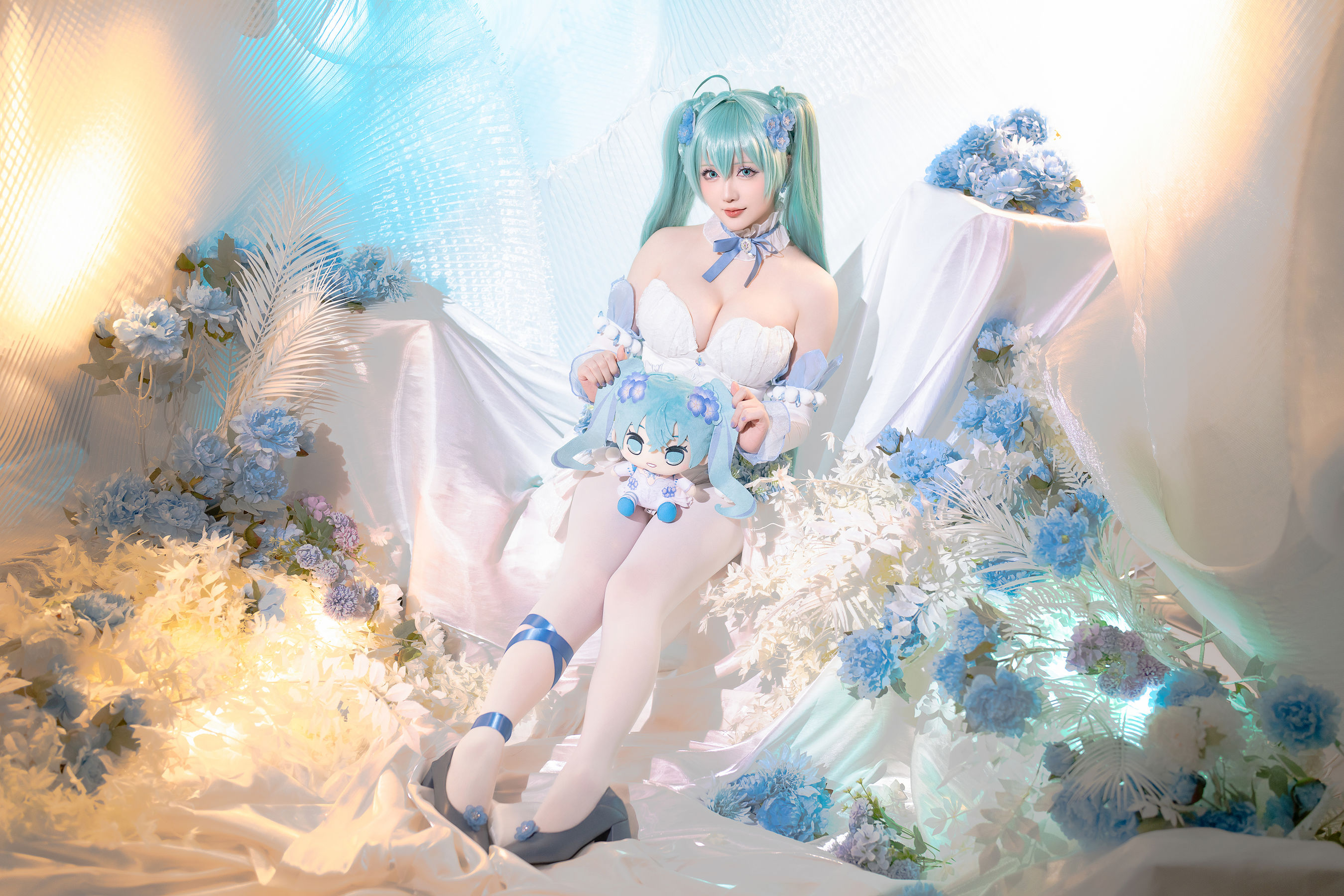 Coser小姐姐 星之迟迟 - 初音未来 粉蝶花精灵  第14张