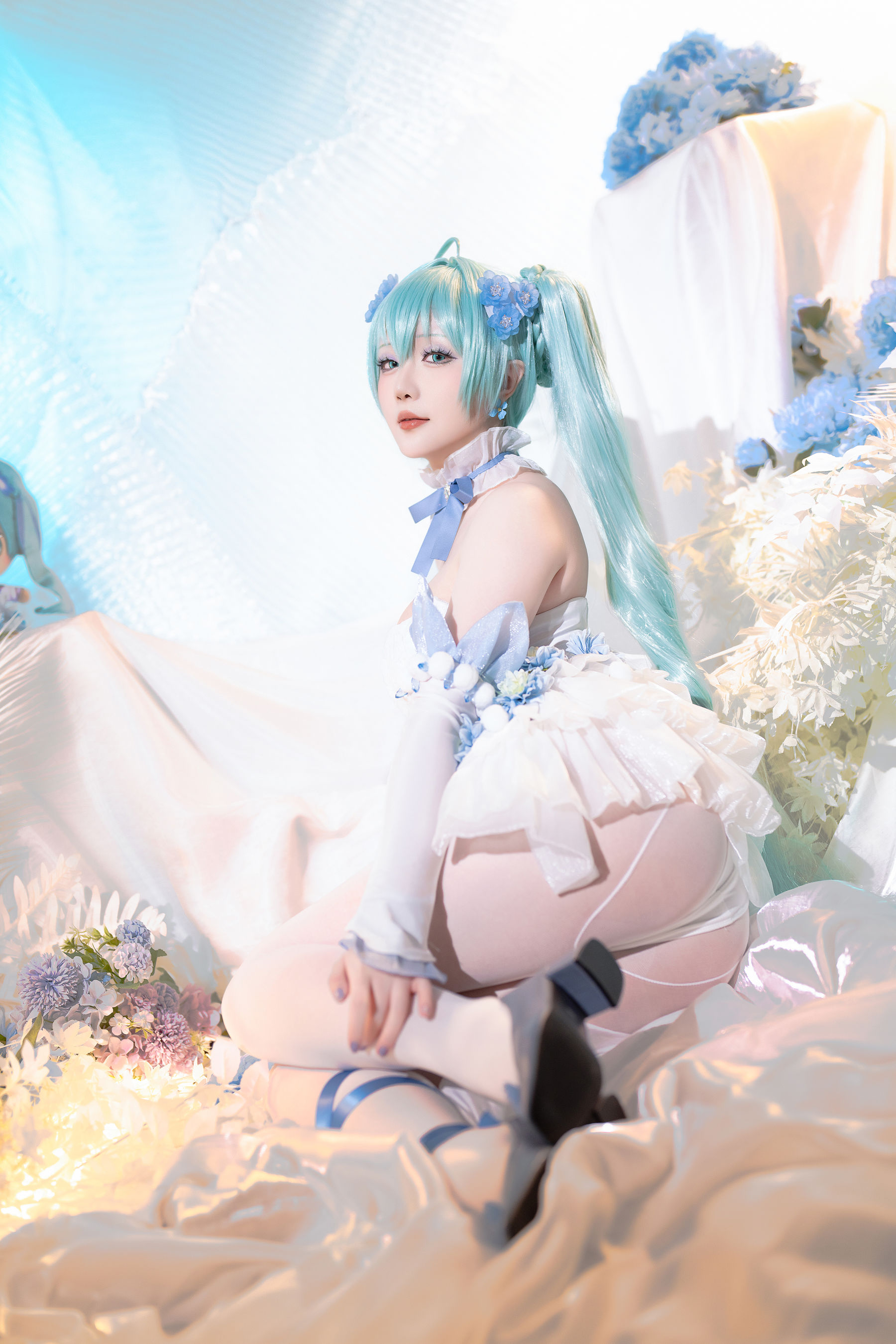 Coser小姐姐 星之迟迟 - 初音未来 粉蝶花精灵  第37张