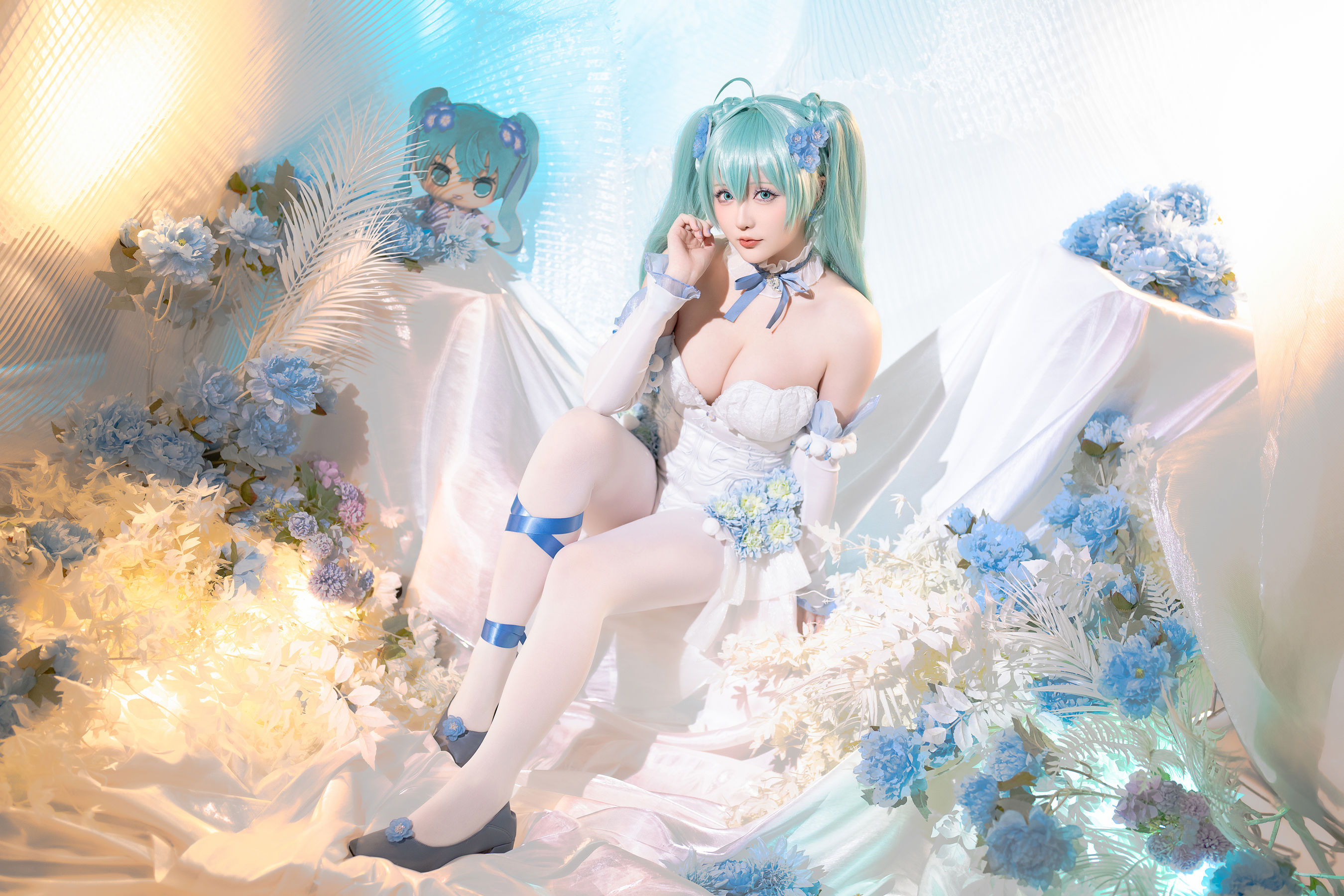 Coser小姐姐 星之迟迟 - 初音未来 粉蝶花精灵  第15张
