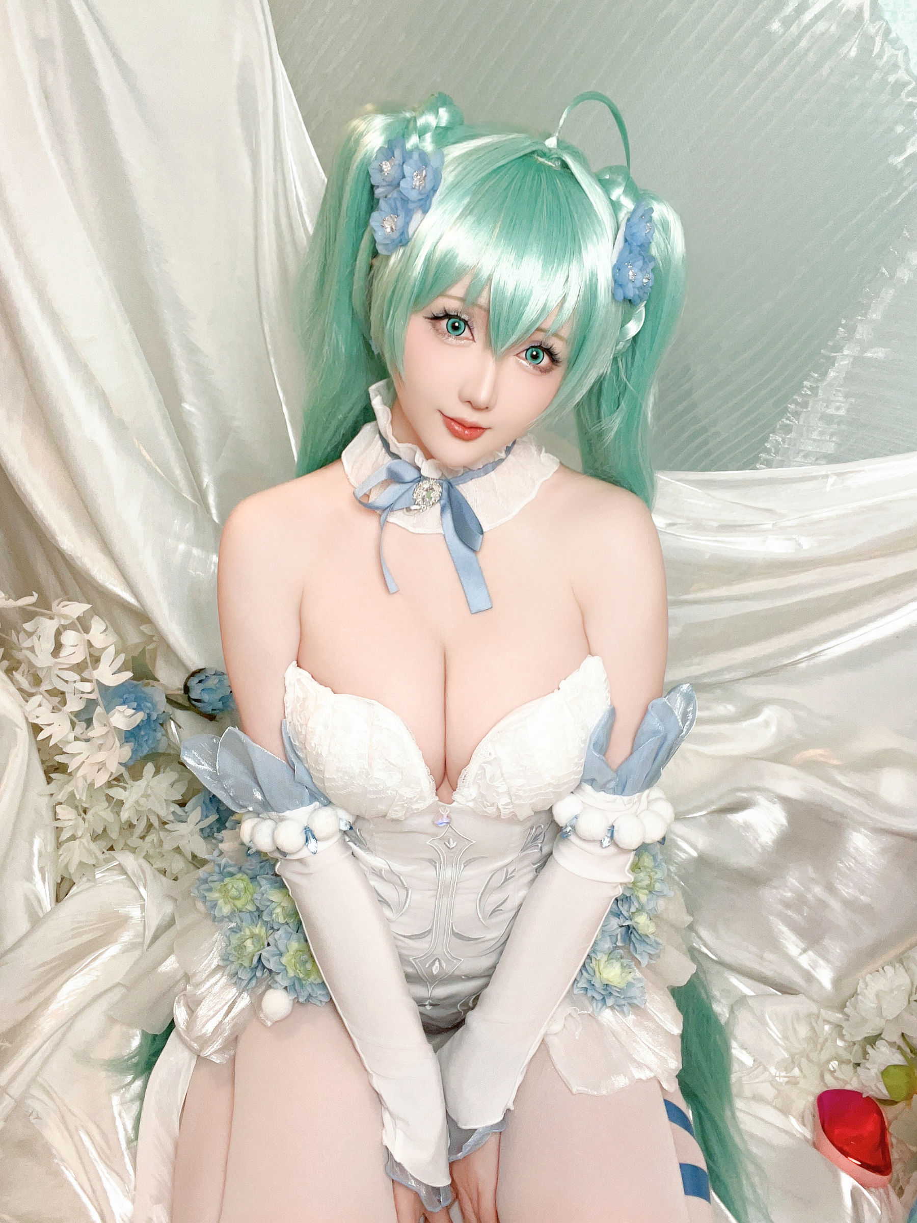Coser小姐姐 星之迟迟 - 初音未来 粉蝶花精灵  第56张
