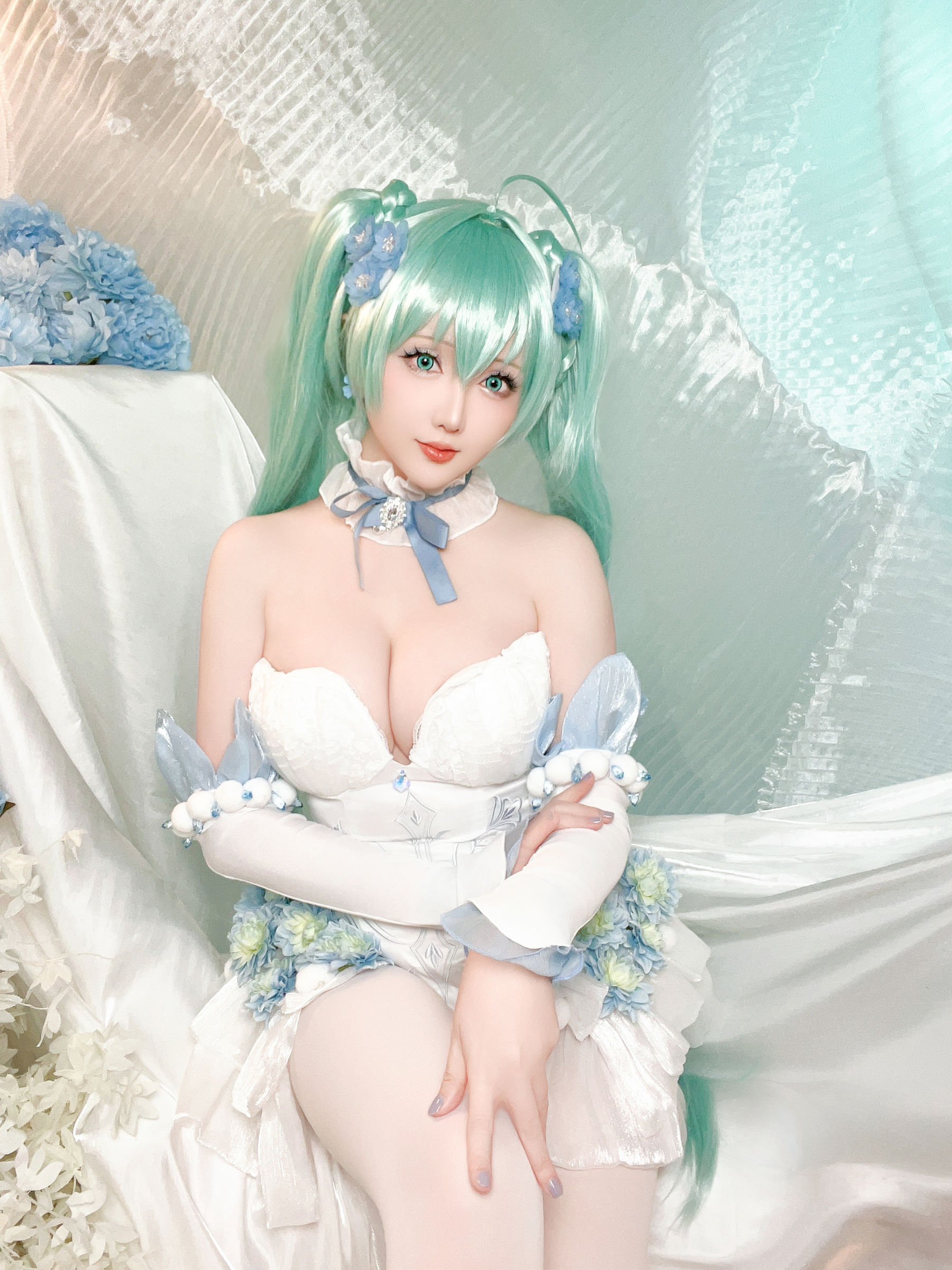 Coser小姐姐 星之迟迟 - 初音未来 粉蝶花精灵  第45张