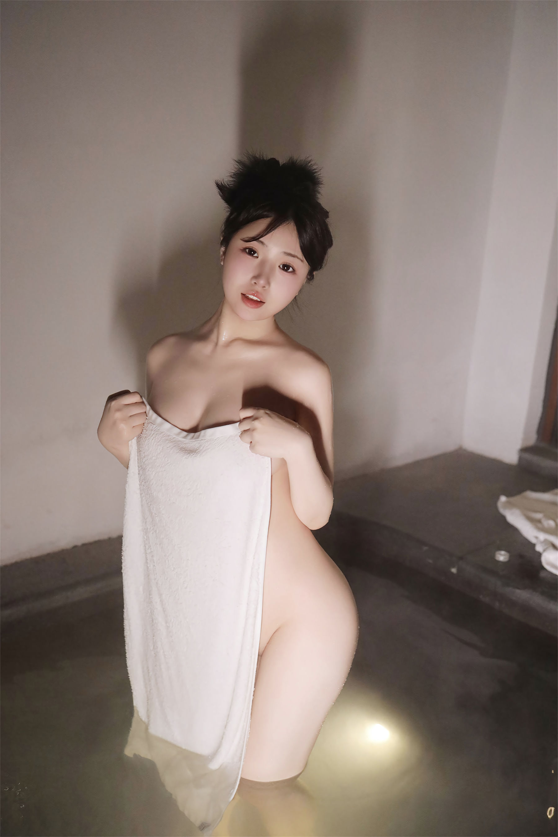 陈小花 - 泡澡  第32张