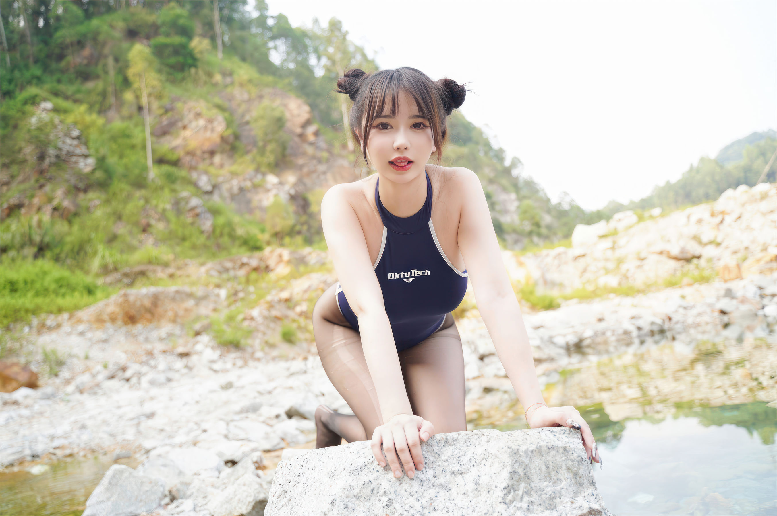 Tina很妖孽呀 - 小溪体操服死库水JK  第12张