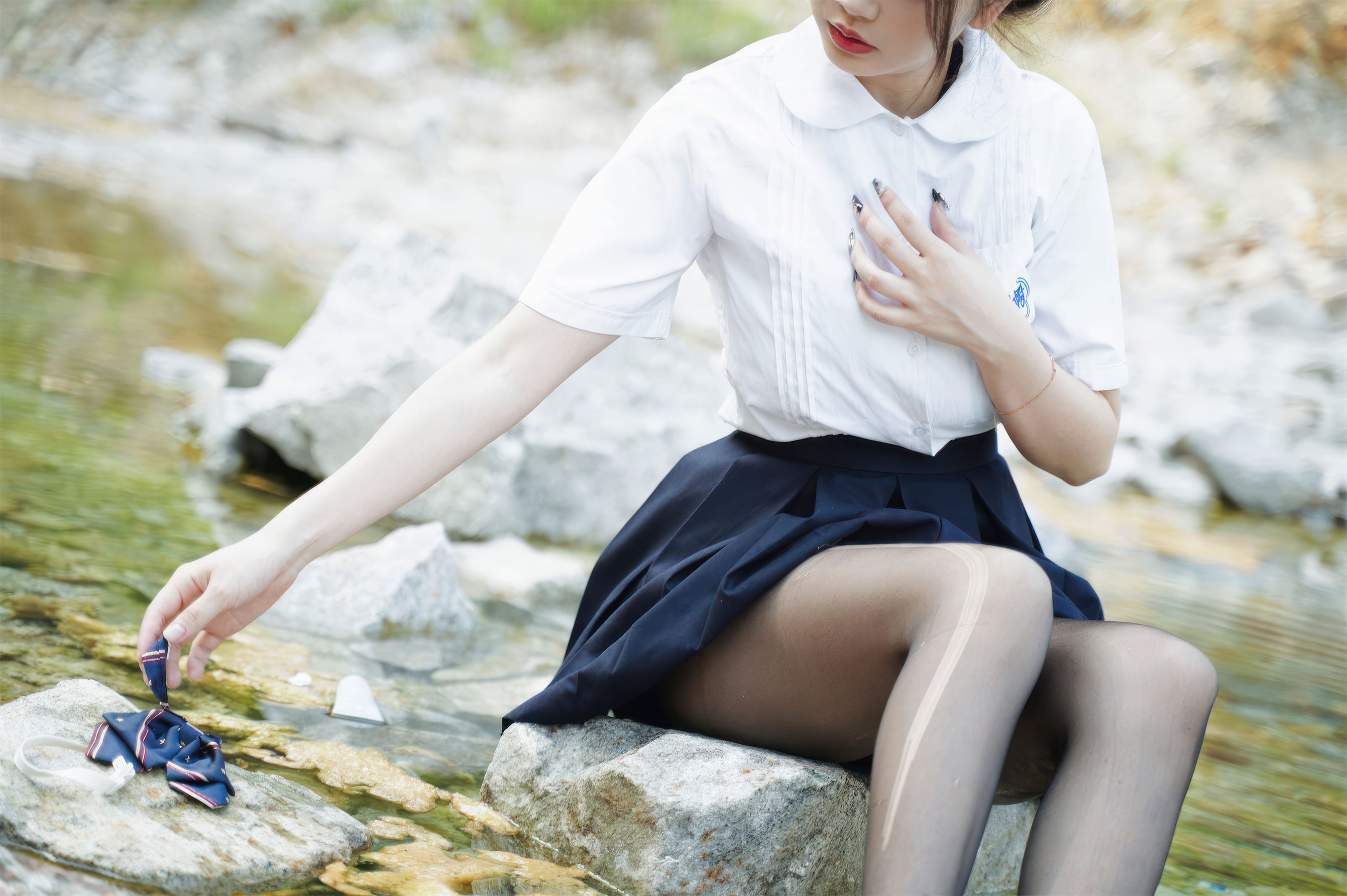Tina很妖孽呀 - 小溪体操服死库水JK  第35张