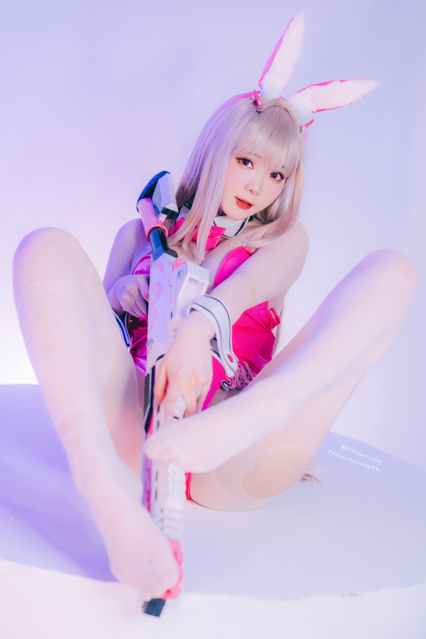 微博妹纸 霜月shimo - Viper Bunny Suit (NIKKE)  第25张