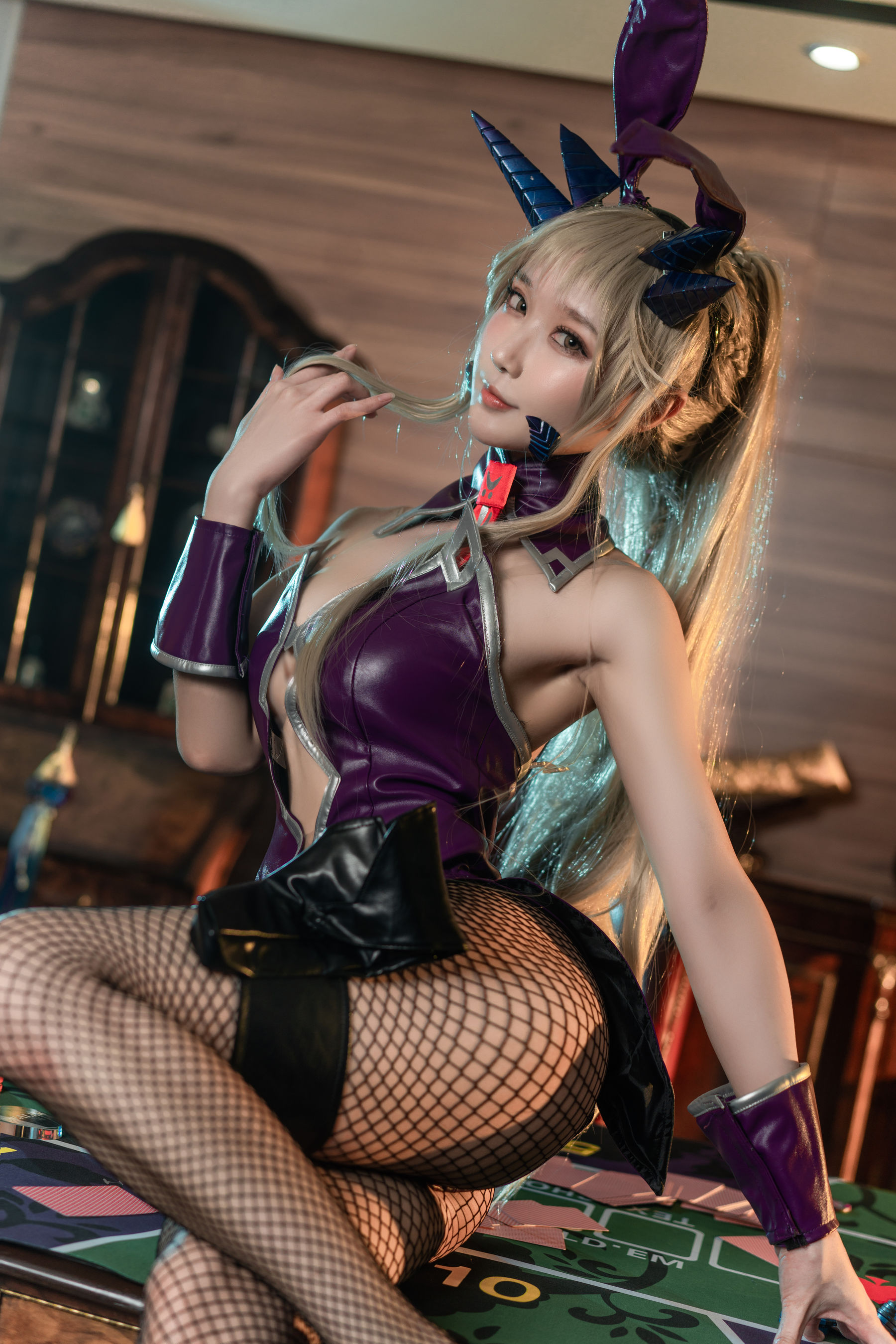 动漫博主 阿包也是兔娘 - 黑枪呆兔女郎  第1张