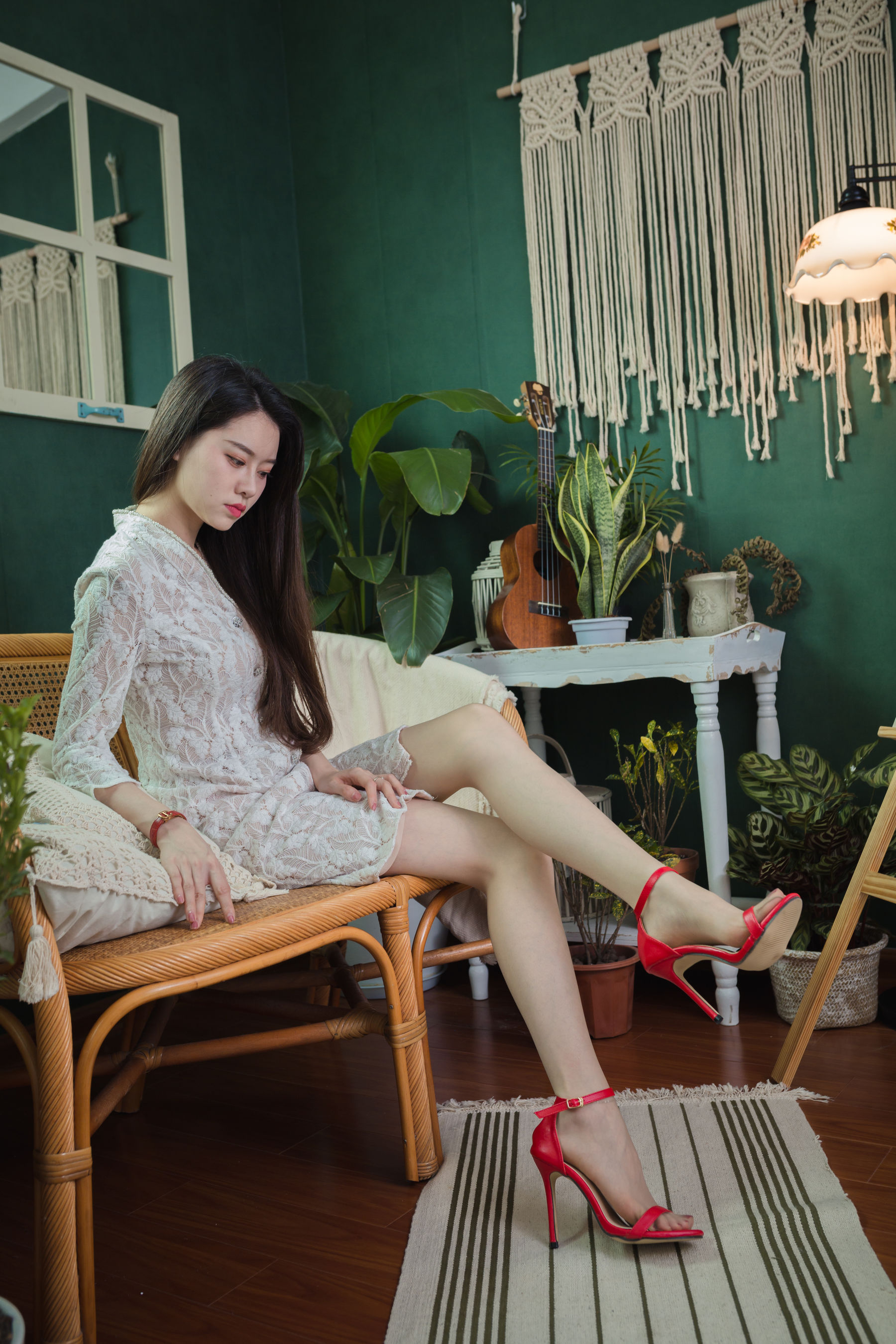 Sia不吃鱼 - 红色高跟  第124张