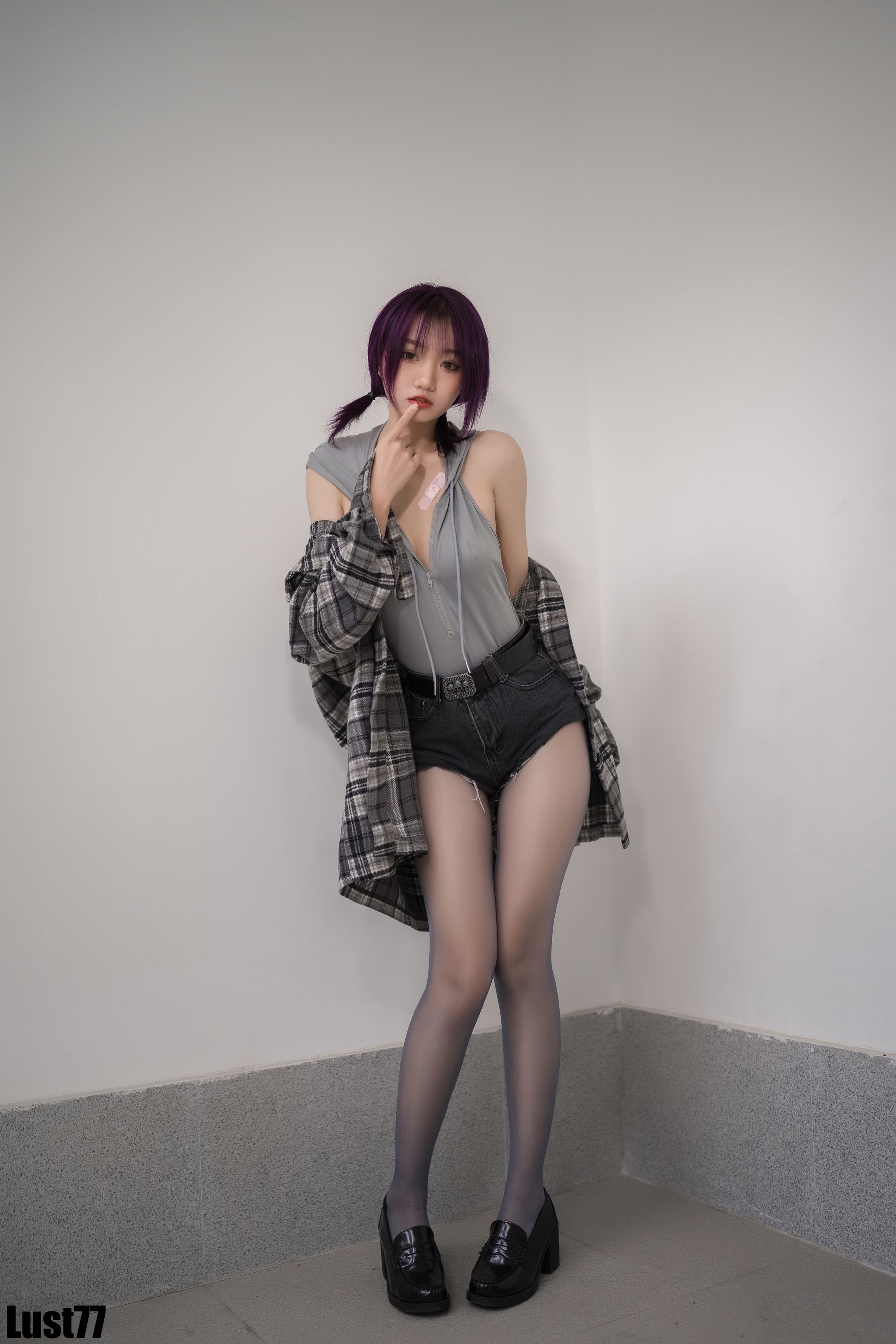 动漫博主 柒柒要乖哦 - 小灰兔  第4张