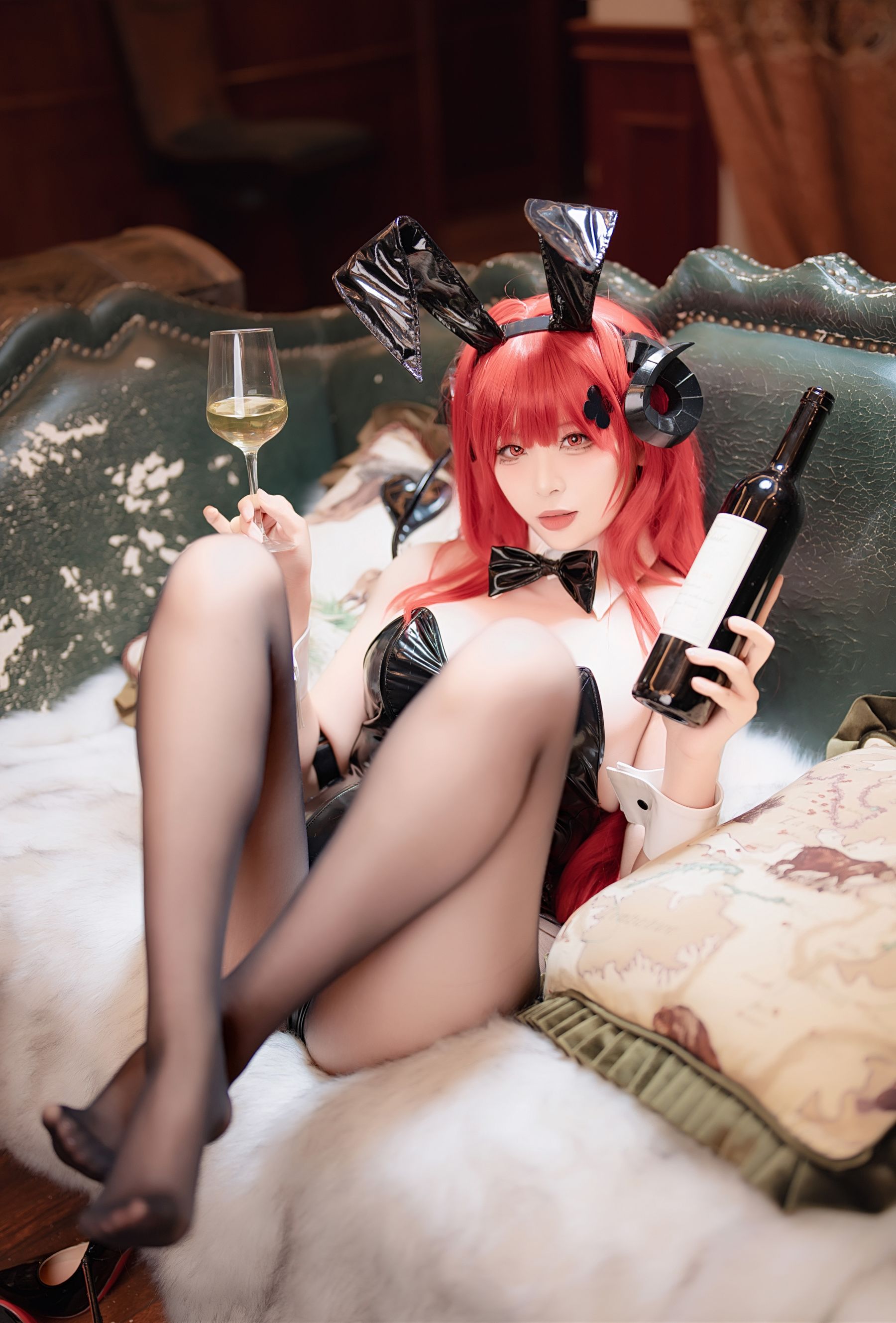 轩萧学姐 - 兴登堡兔女郎  第9张