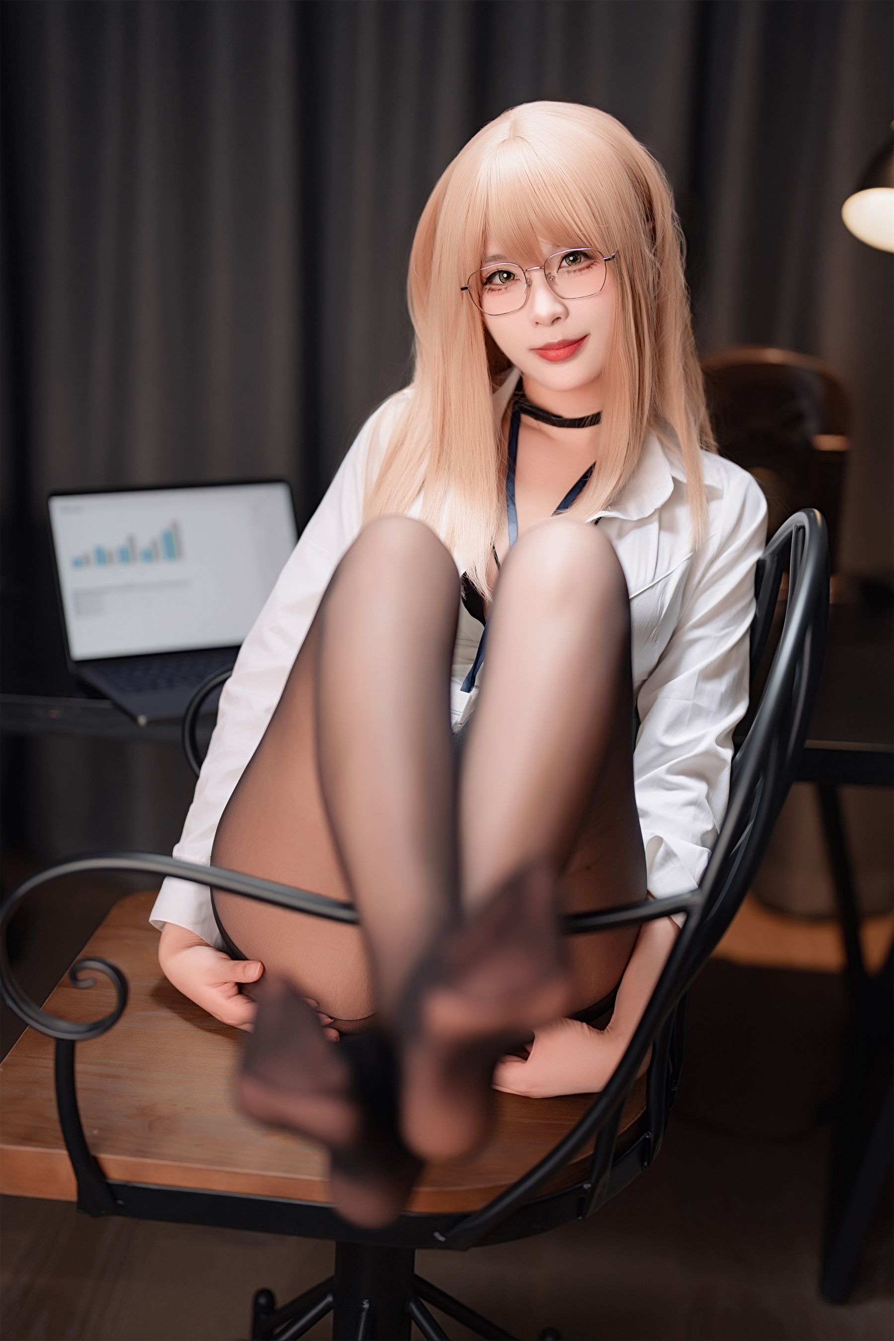 轩萧学姐 - 白棚  第6张