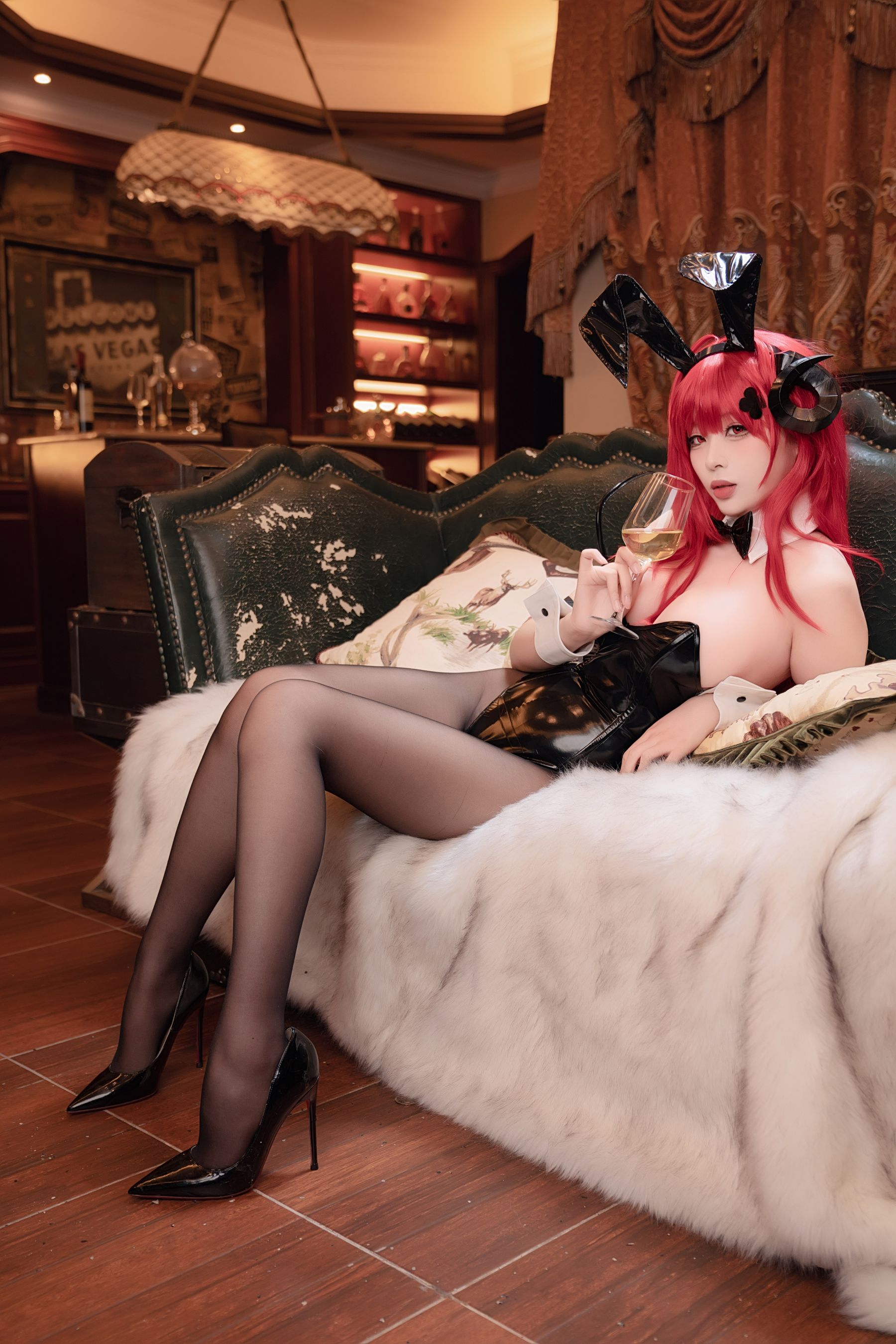 轩萧学姐 - 兴登堡兔女郎  第7张