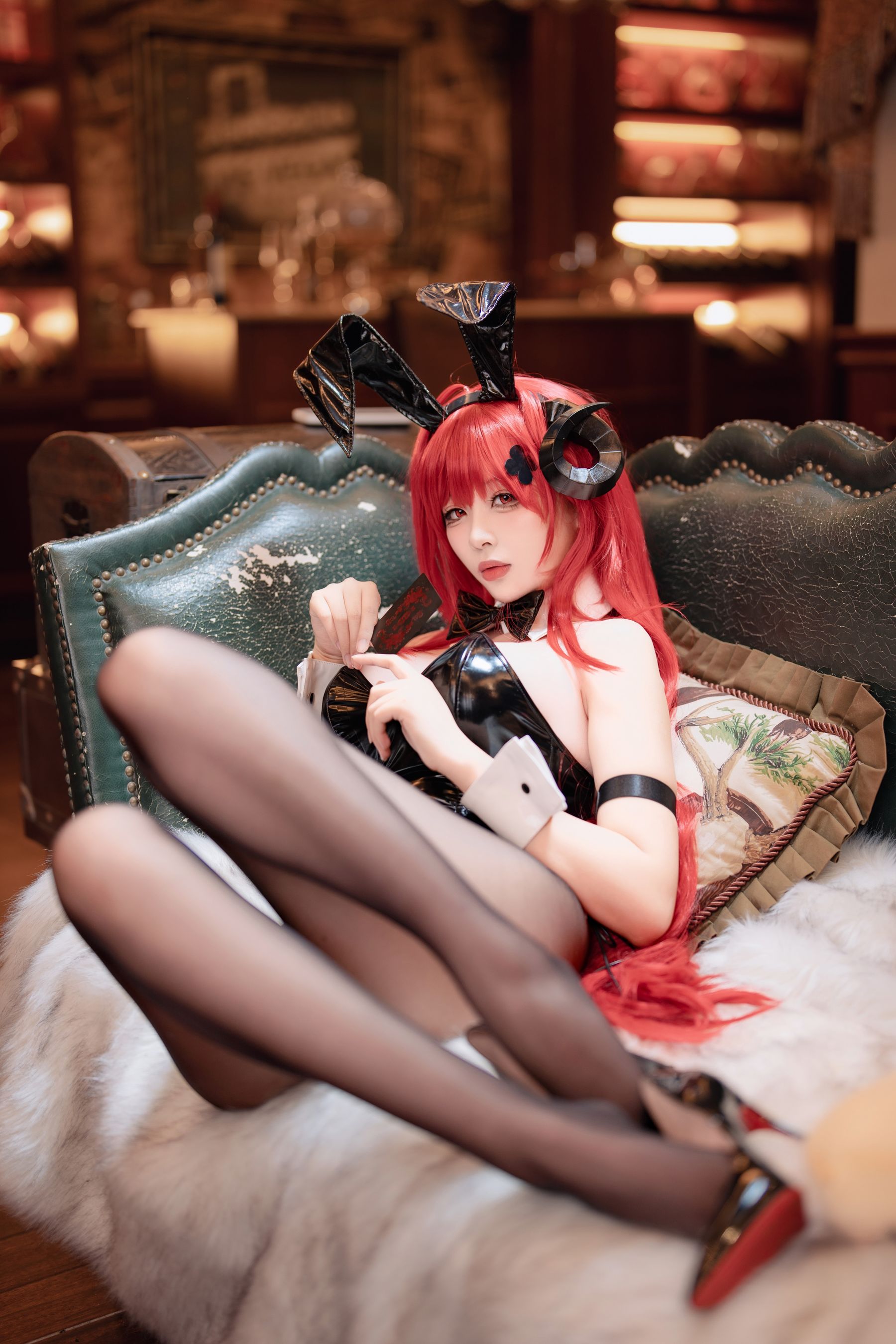 轩萧学姐 - 兴登堡兔女郎  第5张