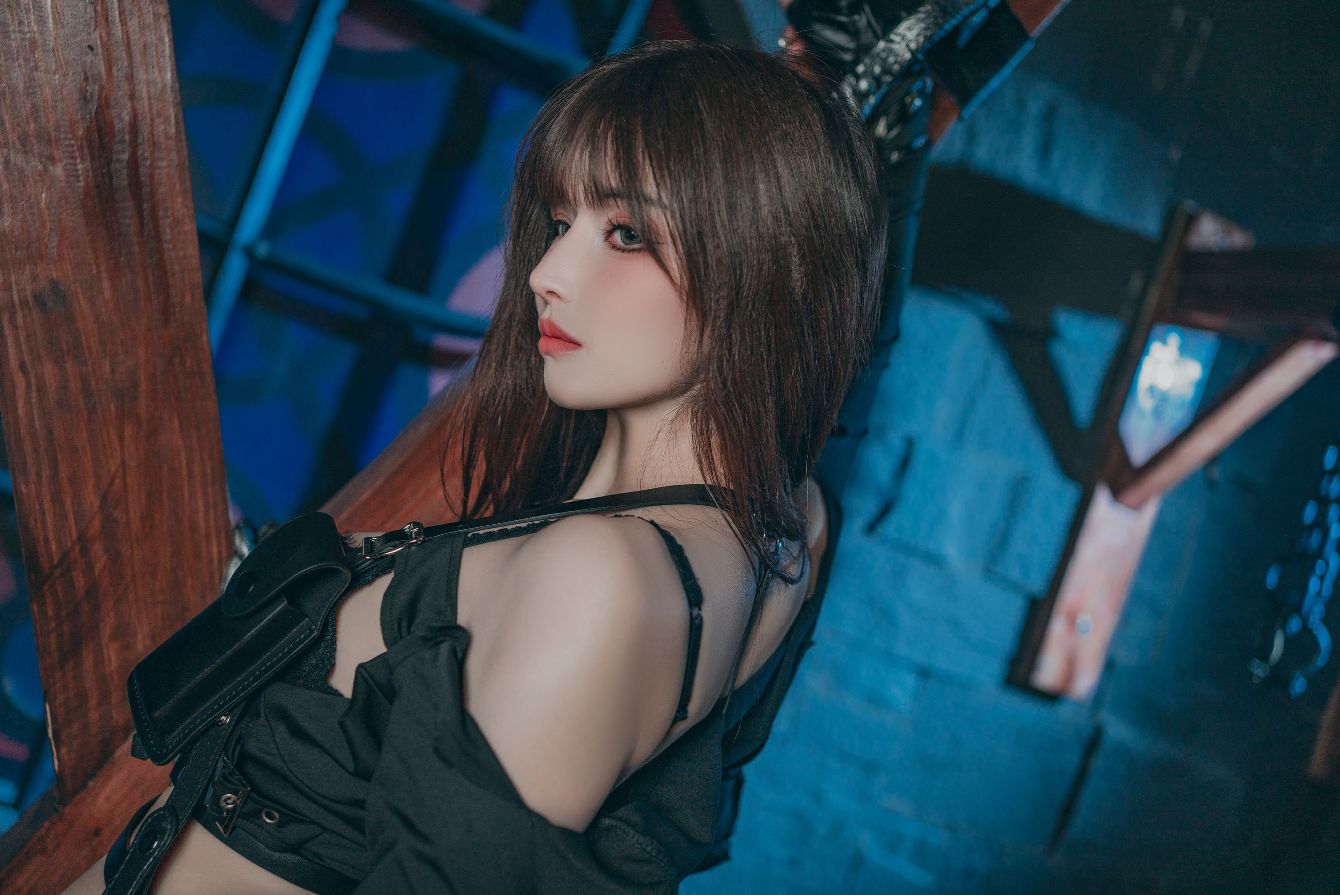 鹿八岁 - 特工的堕落 后篇  第18张