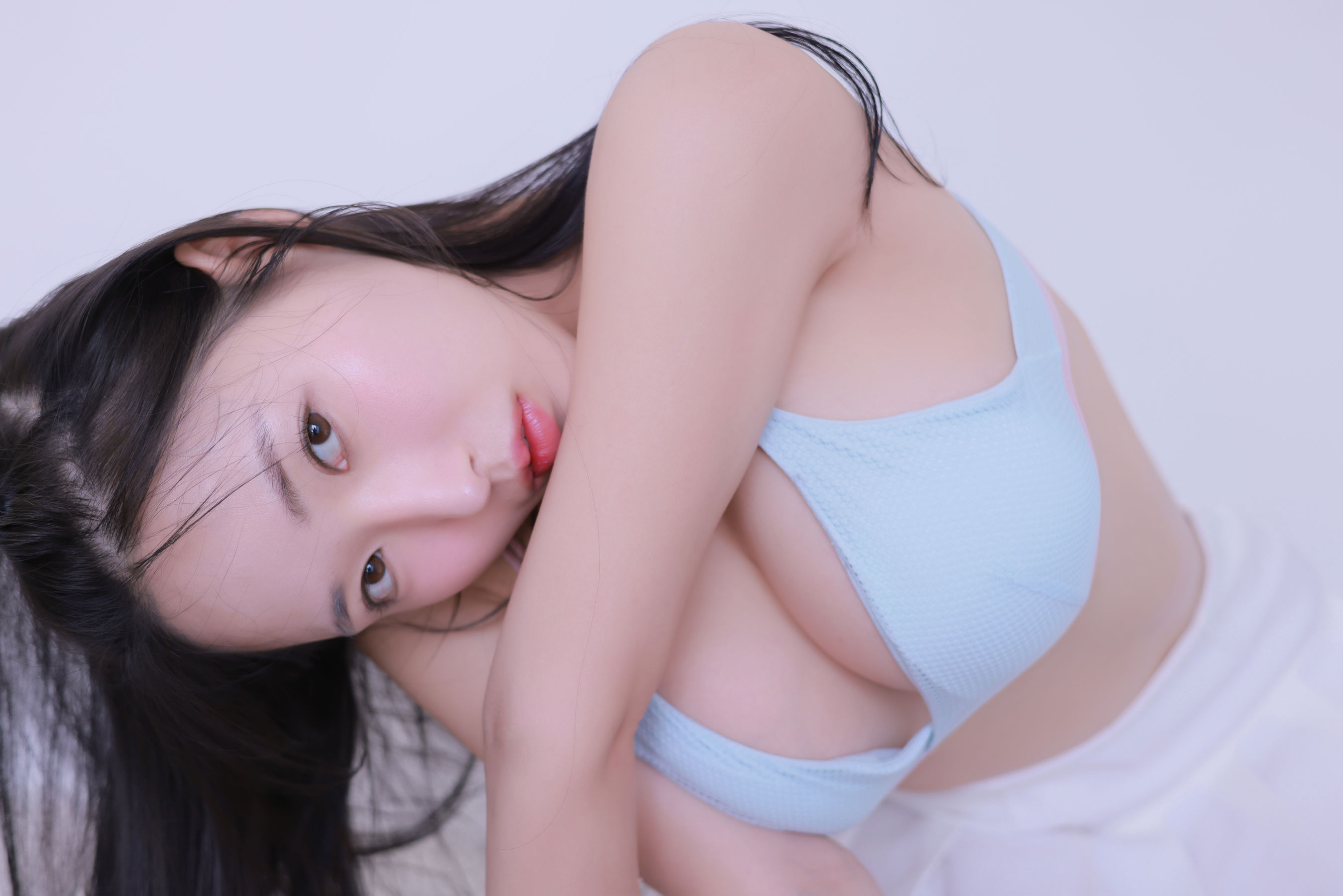 Yeonhwa - Pure white girl  第21张