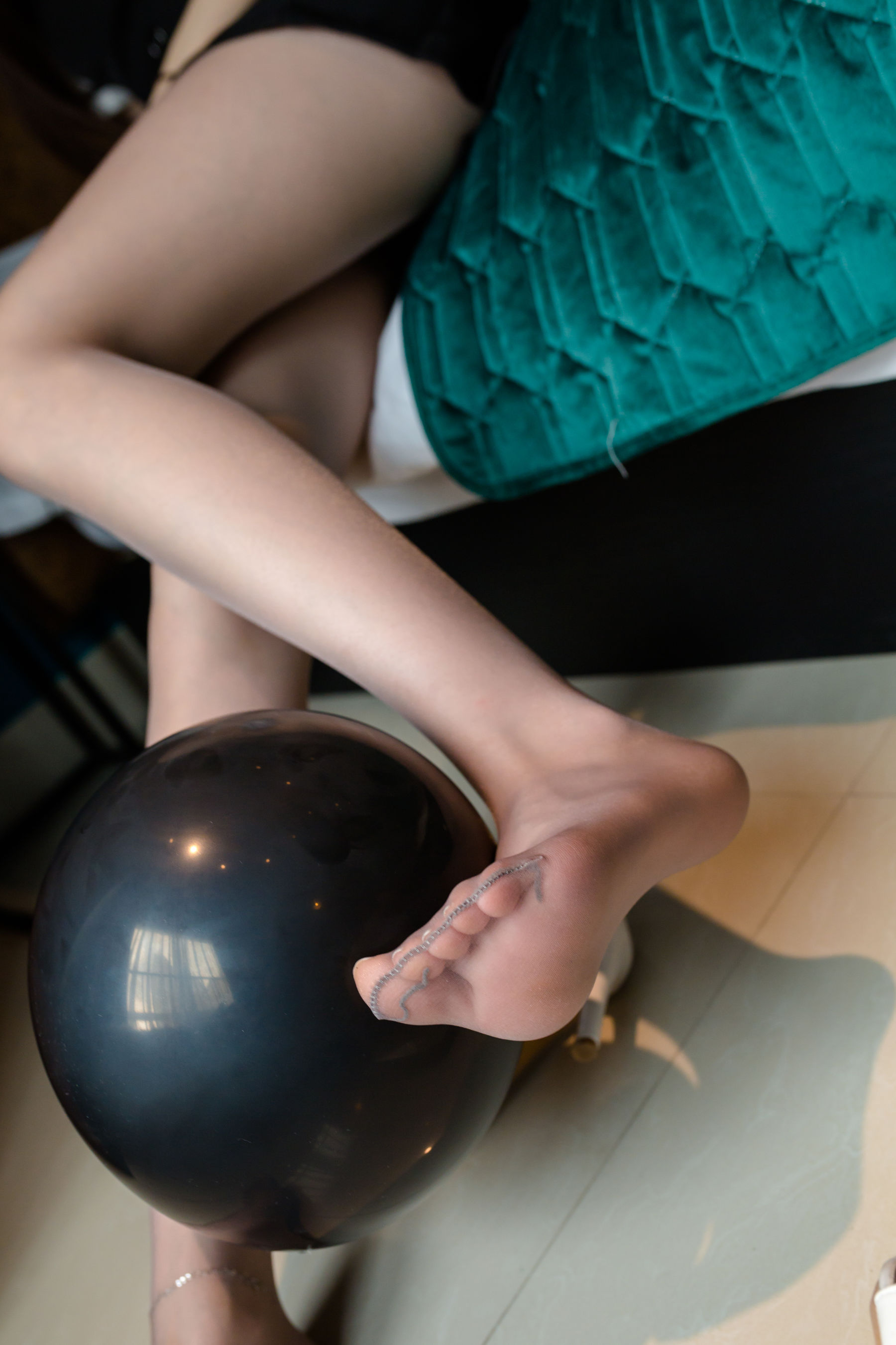 Sia不吃鱼 - OL丝袜情  第139张