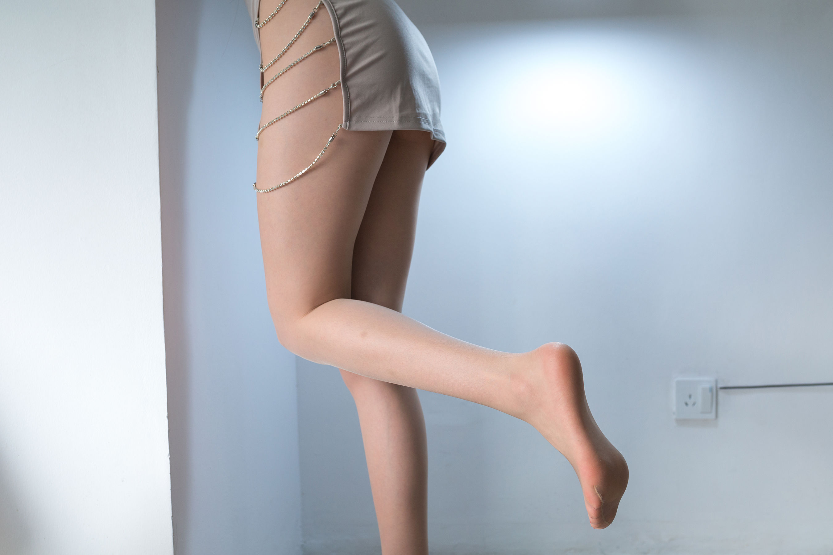 Sia不吃鱼 - 连衣情趣  第7张