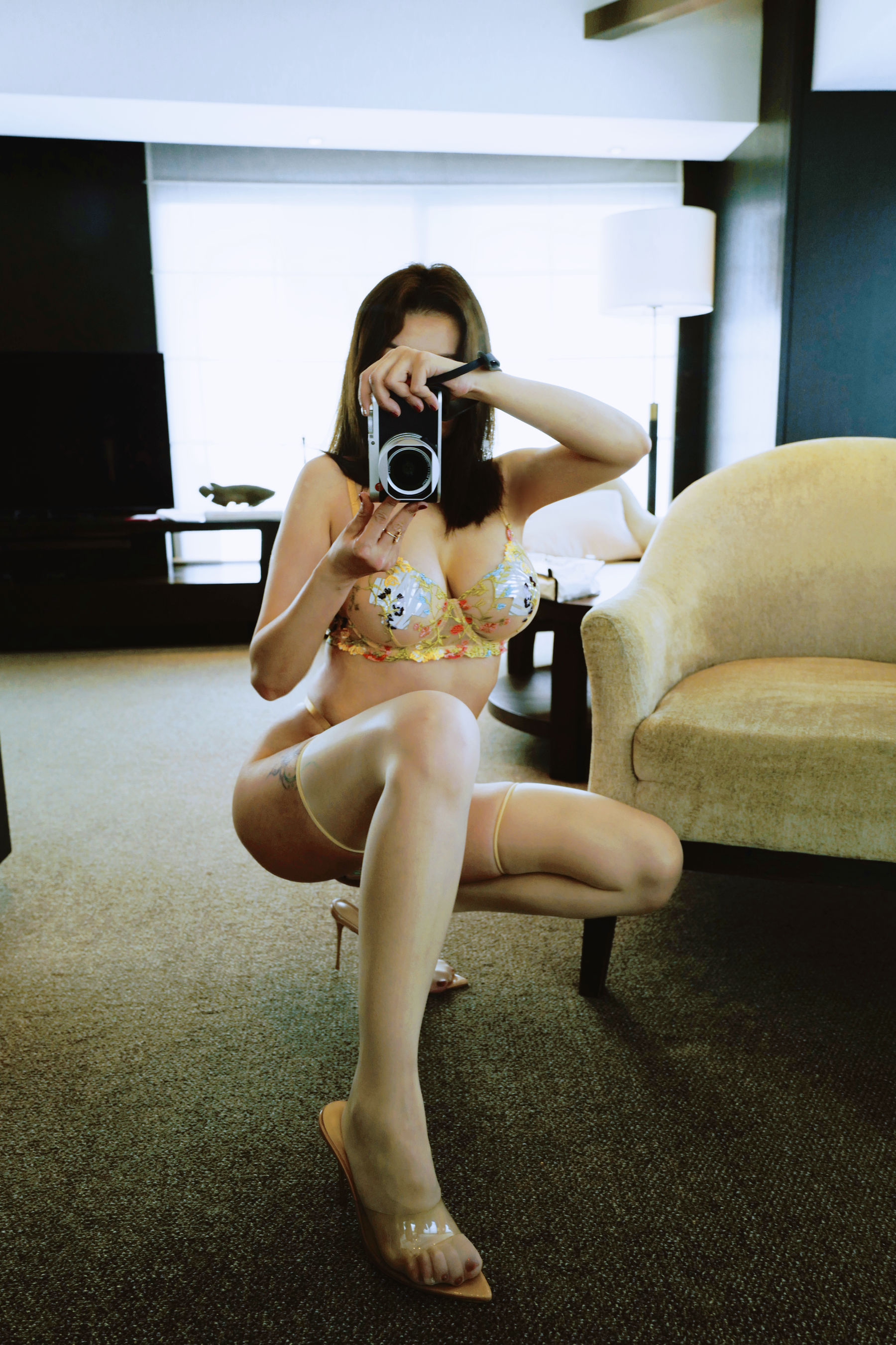 果儿Victoria - 半腿肉丝  第23张