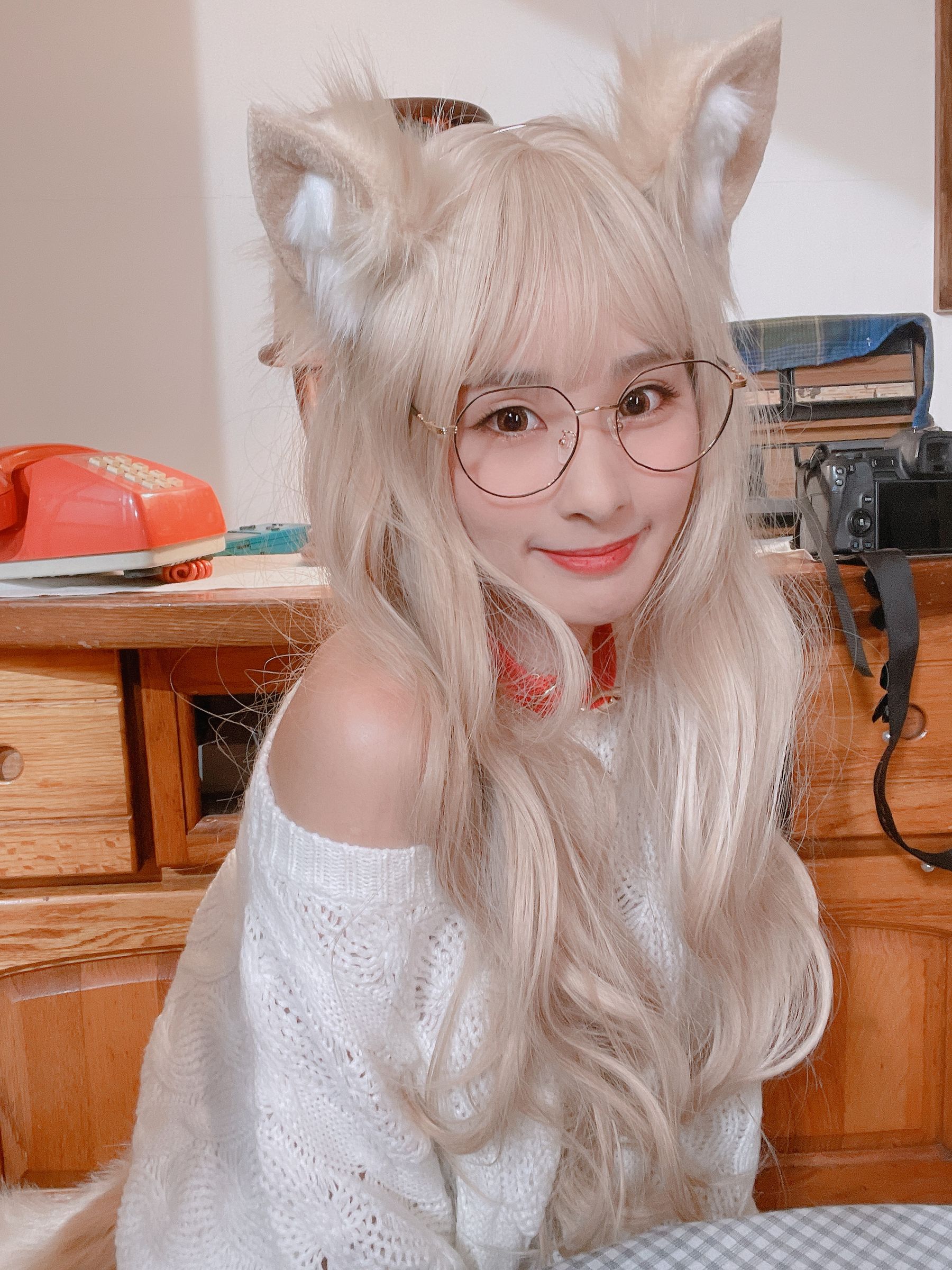 泥泥汝 - 猫女  第5张