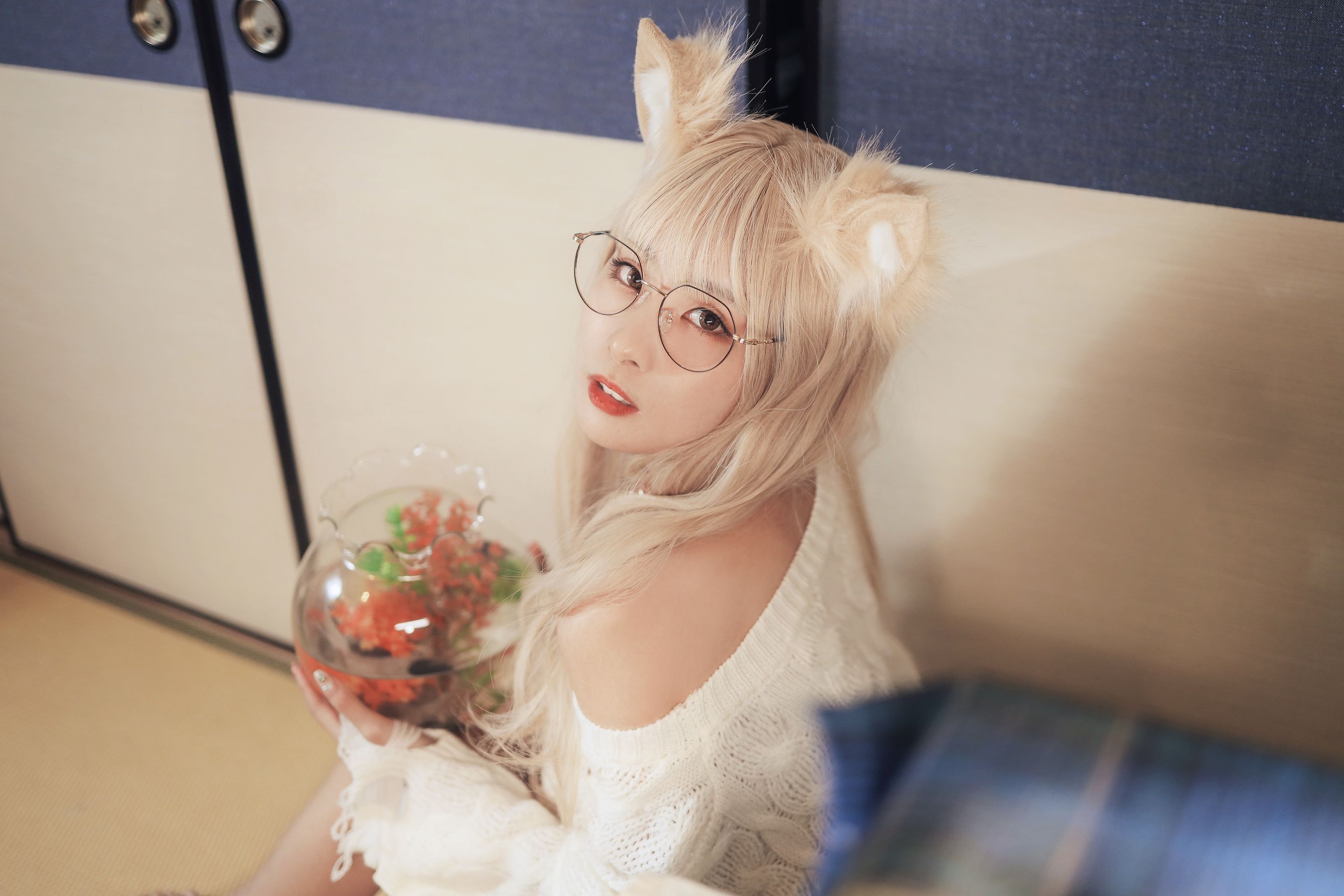 泥泥汝 - 猫女  第375张