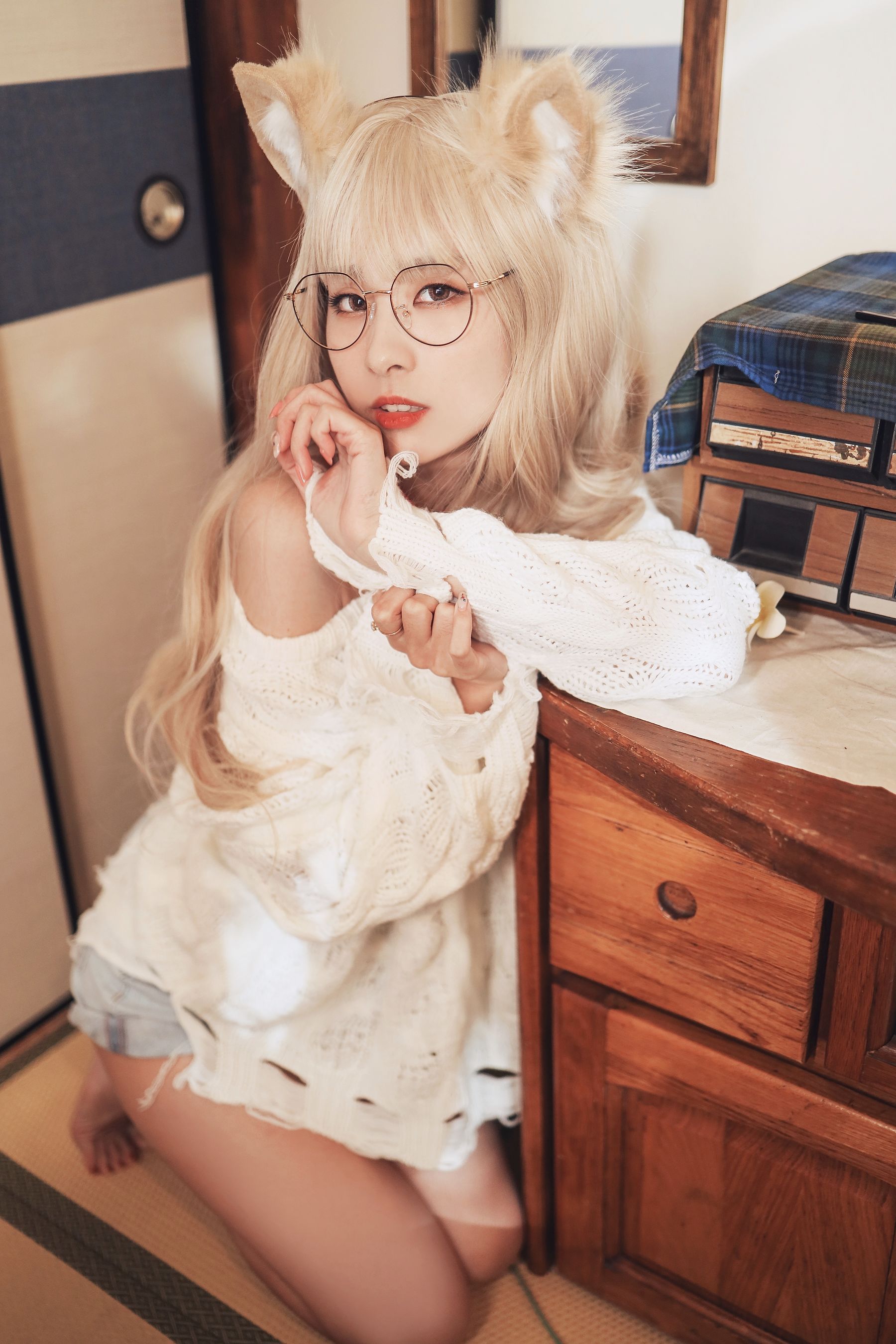 泥泥汝 - 猫女  第352张