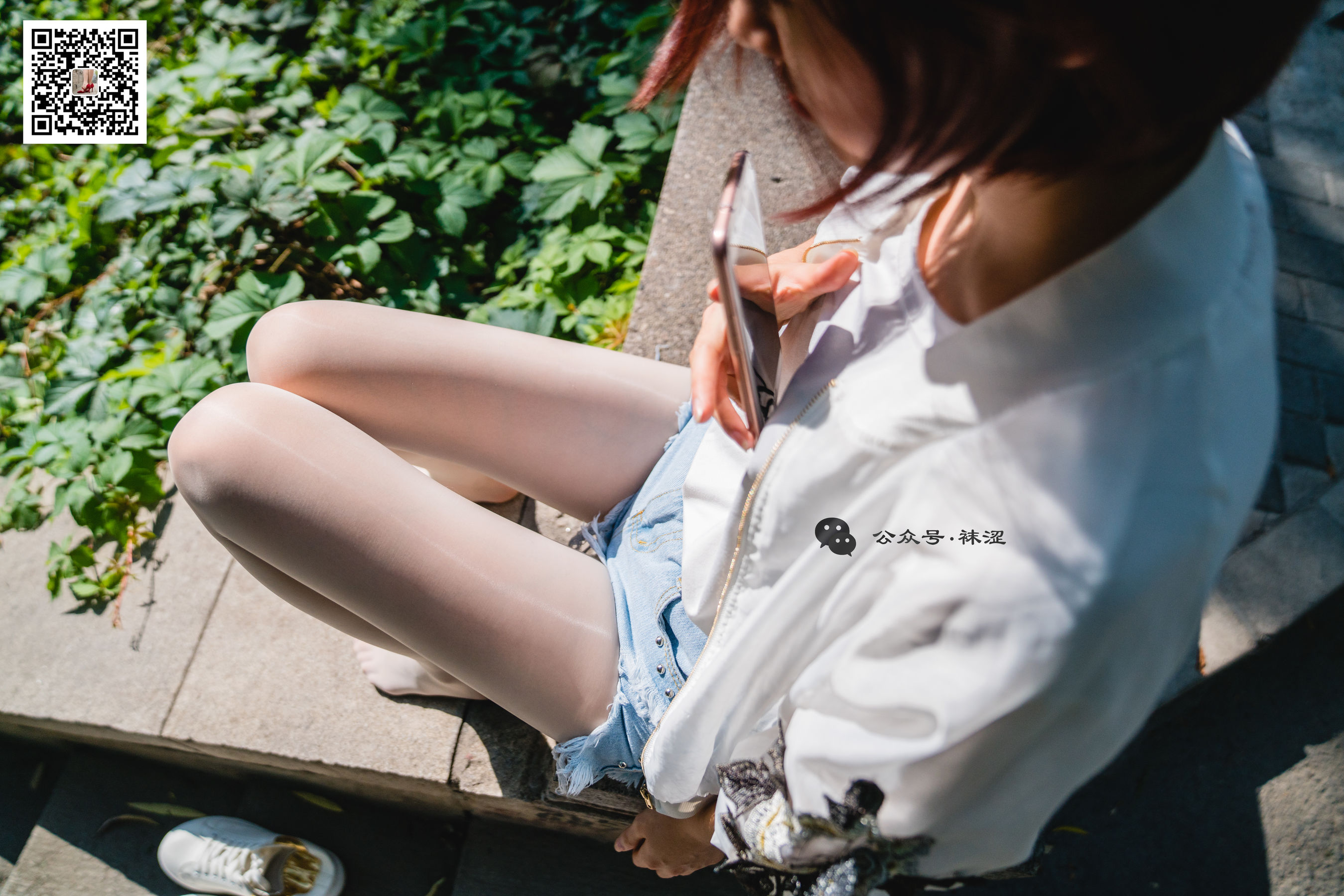 [袜涩] VOL.010  当穿白丝的妹子遇到大叔 第18张