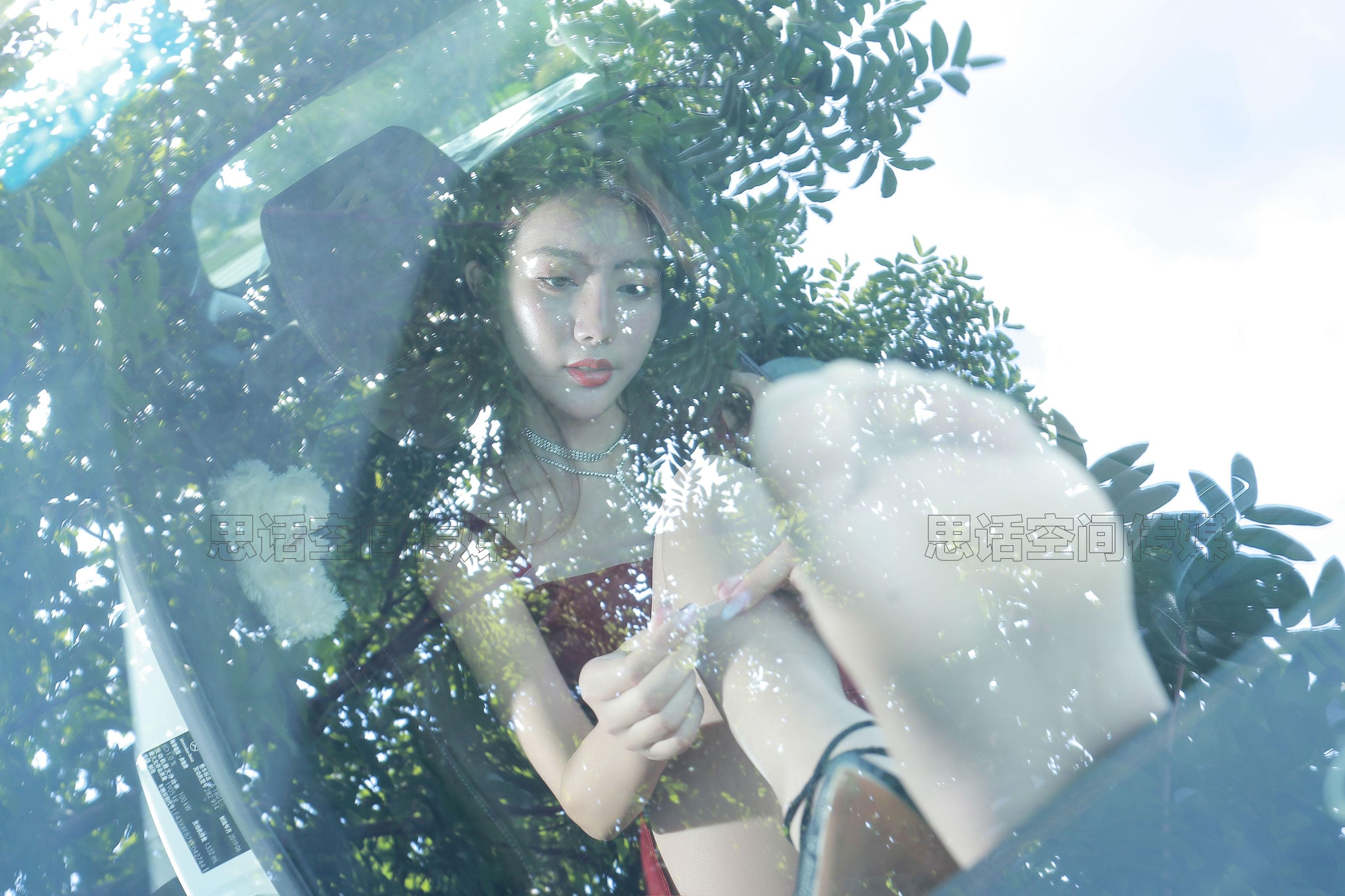 [思话SiHua] SH188 苏小柔 长腿车模速度与激情  第10张