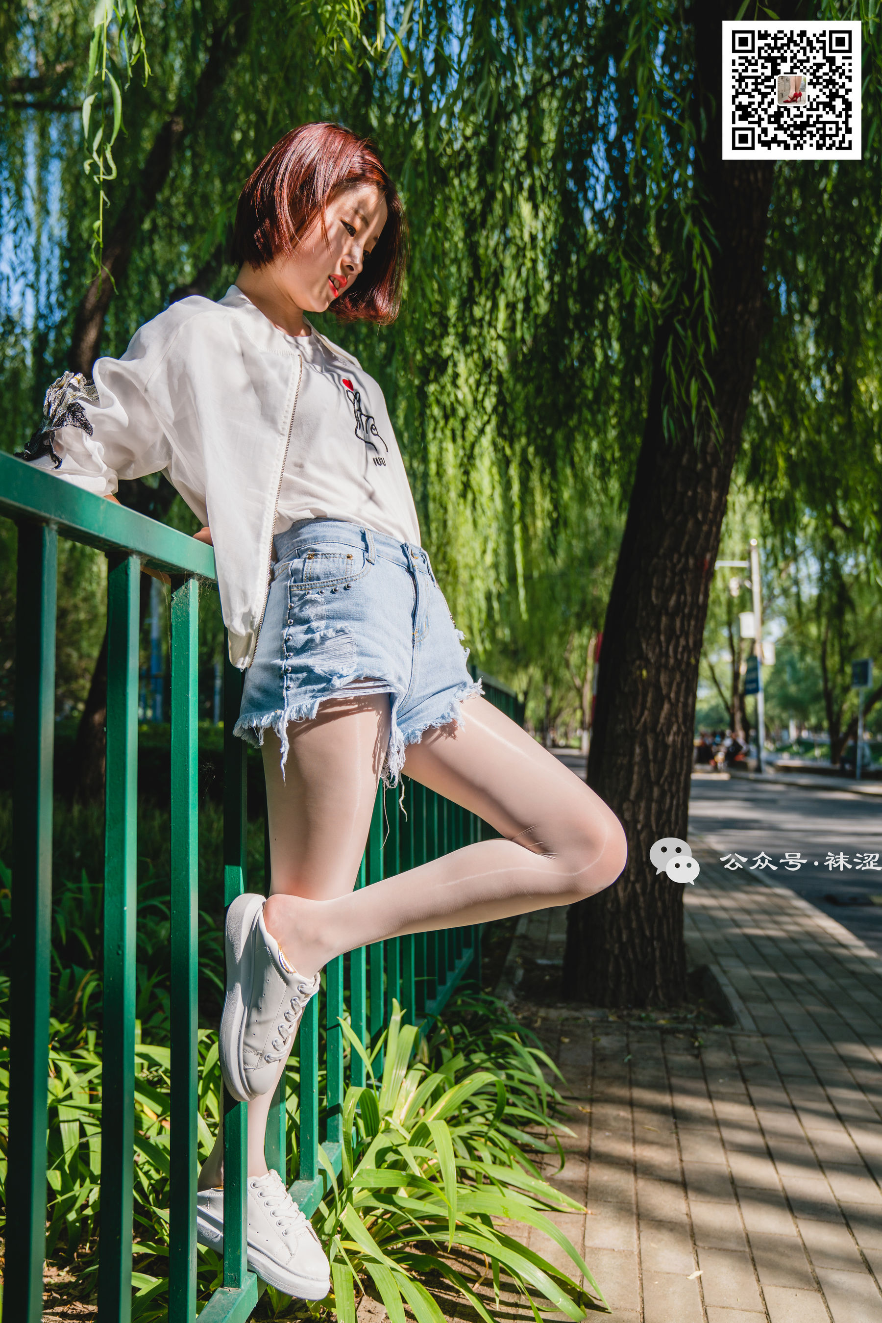 [袜涩] VOL.010  当穿白丝的妹子遇到大叔 第8张