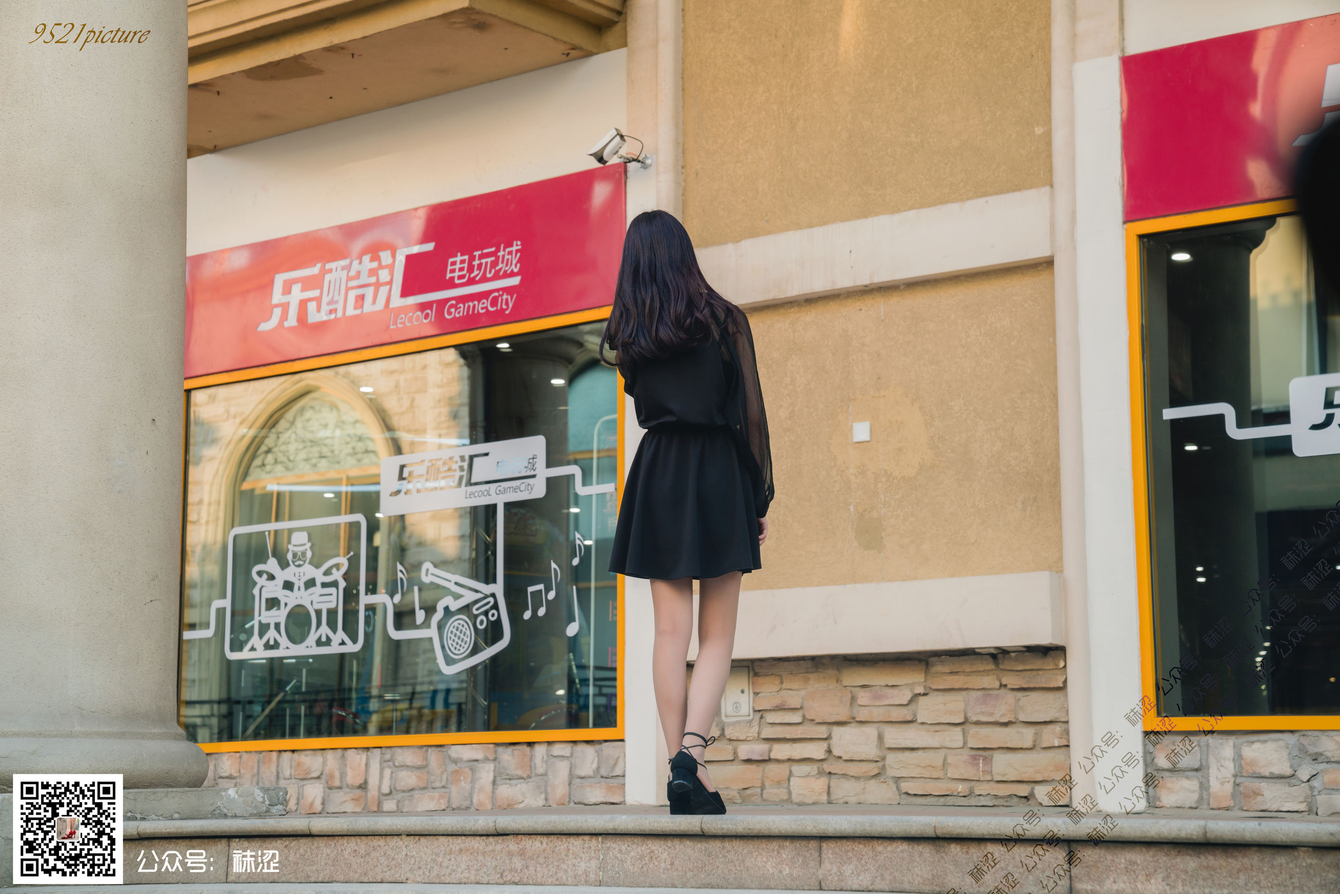[袜涩] VOL.026  小剧情图集 要到女神的丝袜需要几步 第3张
