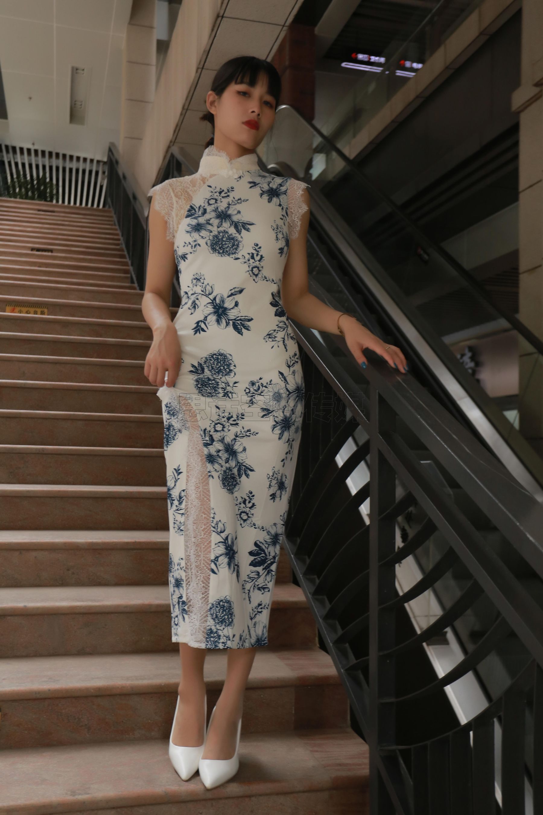 [思话SiHua] SH187 诗诗 穿肉丝的旗袍女神  第13张