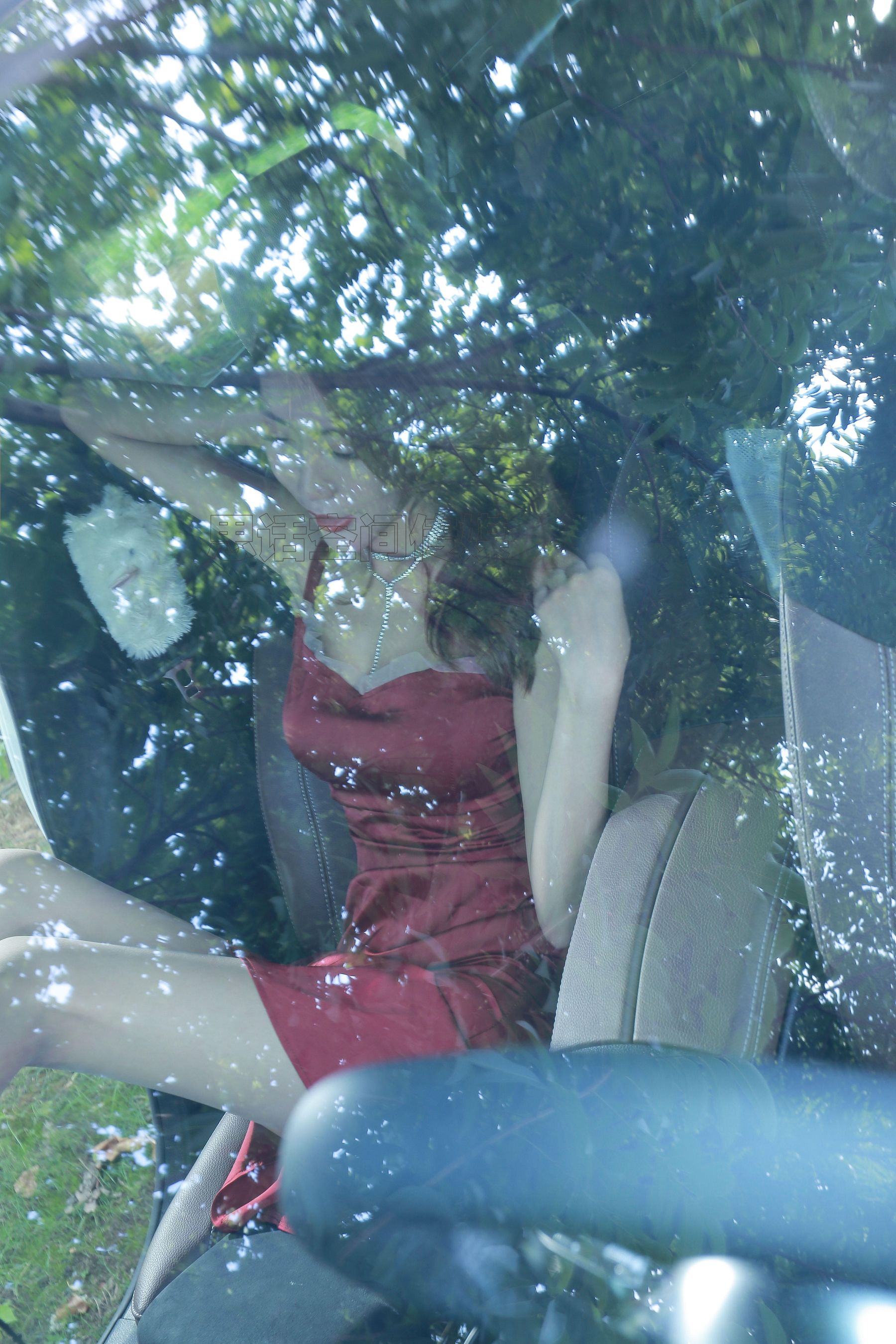 [思话SiHua] SH188 苏小柔 长腿车模速度与激情  第10张