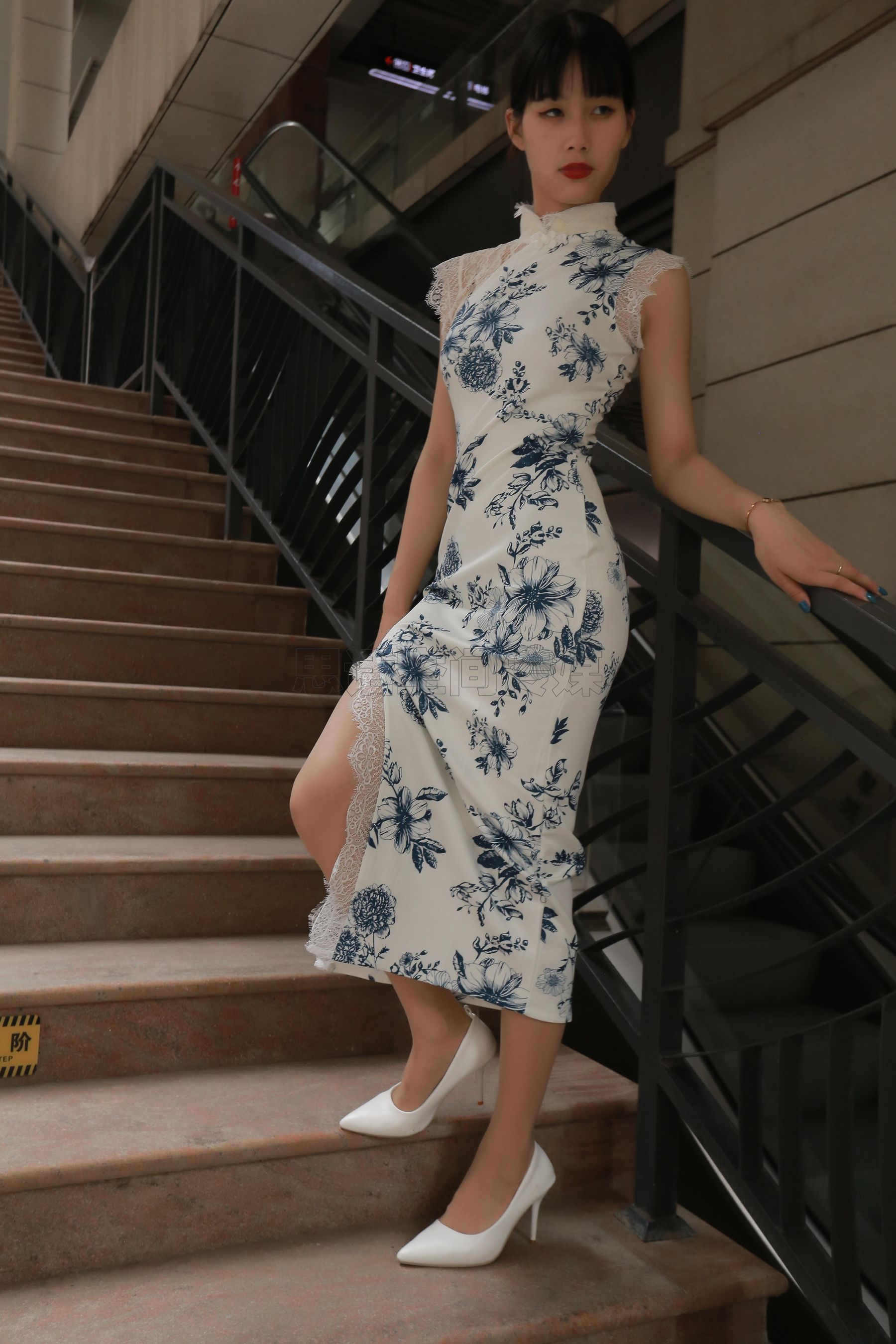 [思话SiHua] SH187 诗诗 穿肉丝的旗袍女神  第14张