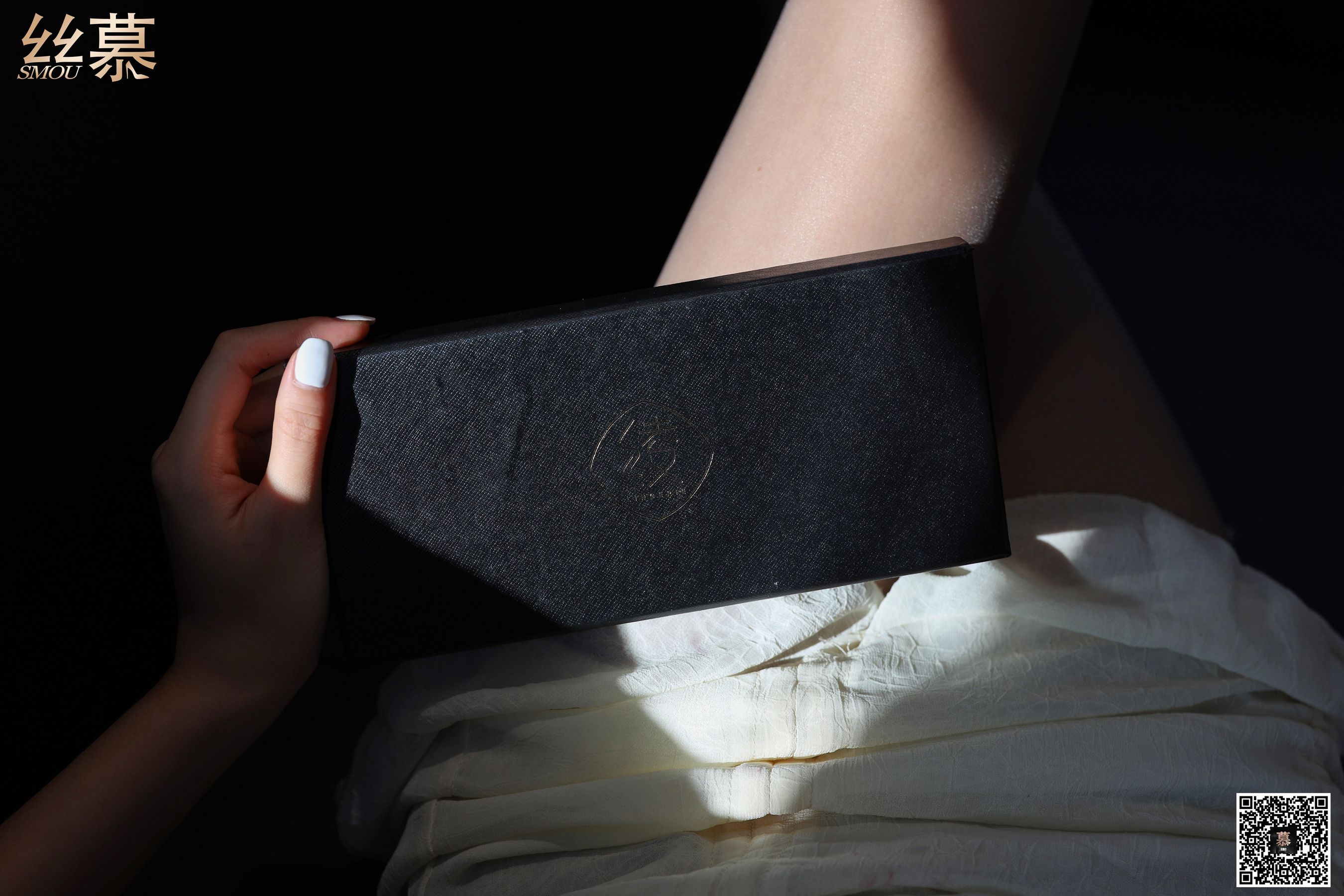 [丝慕] 特写集TX047 媛媛 《西瓜丝足记》  第8张