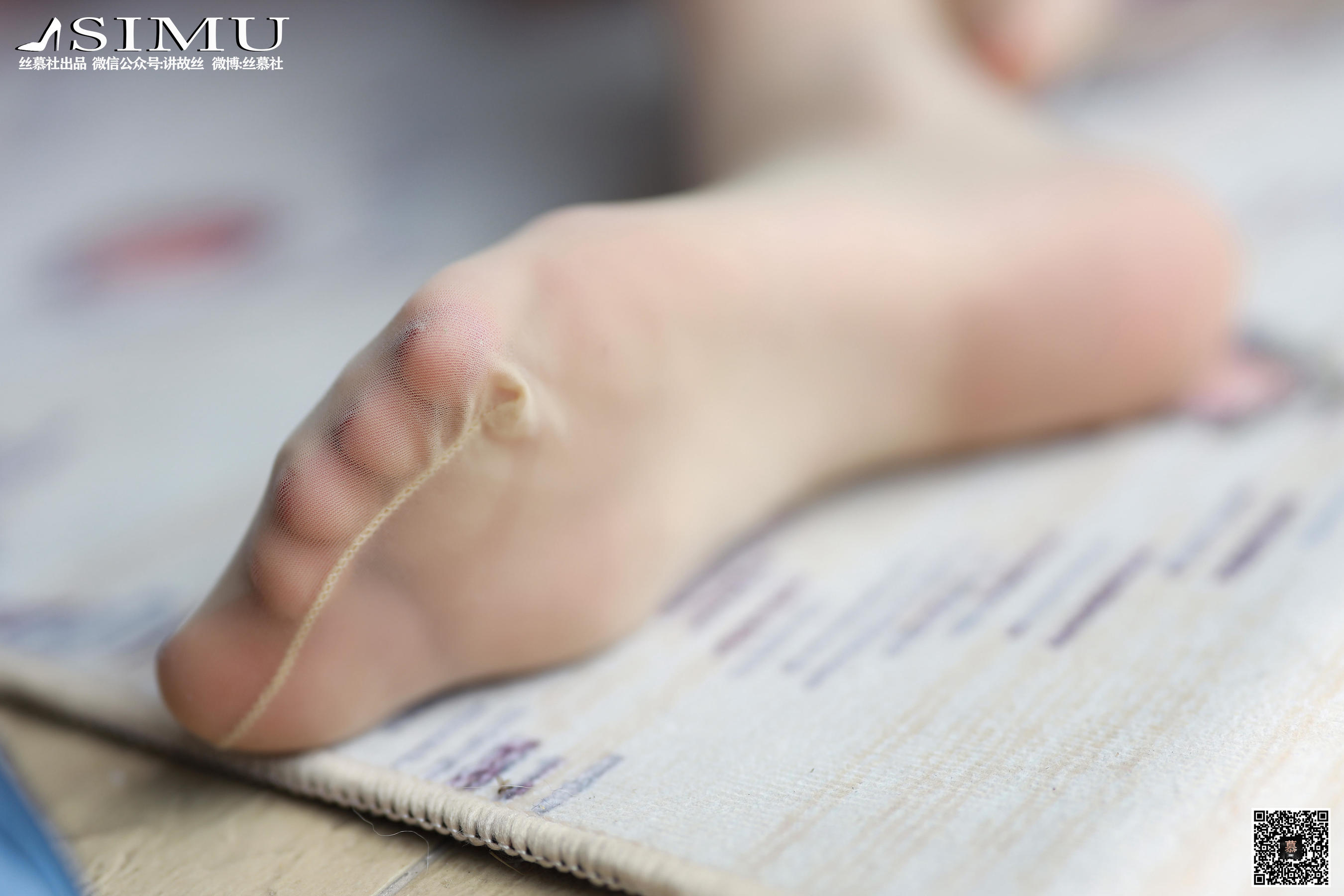 [丝慕] 特写集TX024 熙熙 《阳台玩丝的熙熙》  第46张