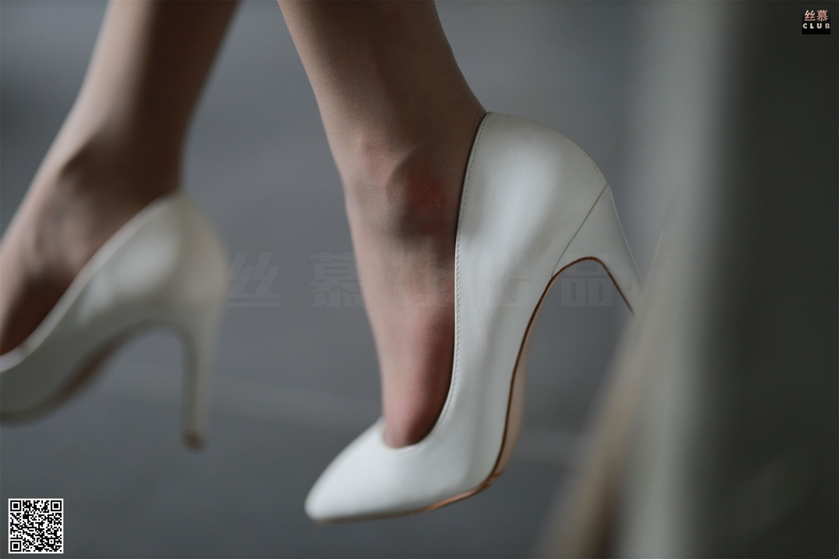 [丝慕] 特写集TX005 花姐 《最强の美脚》  第17张