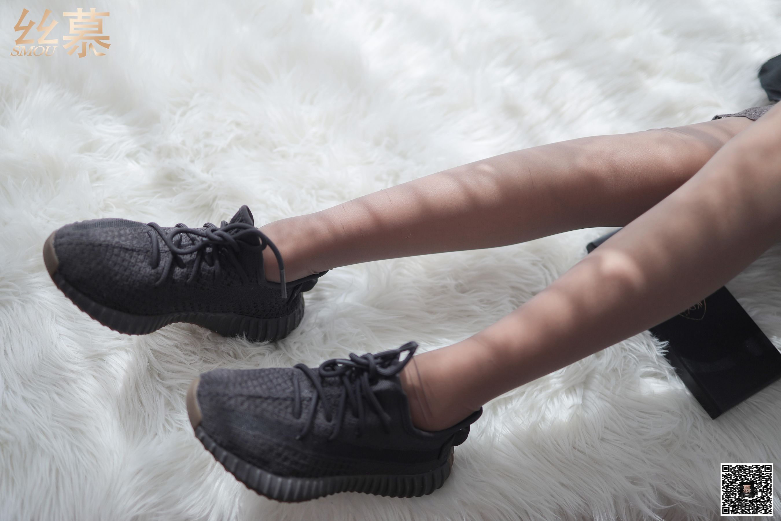 [丝慕] 特写集TX041 米朵 《缠在腿上的双丝诱惑》  第4张