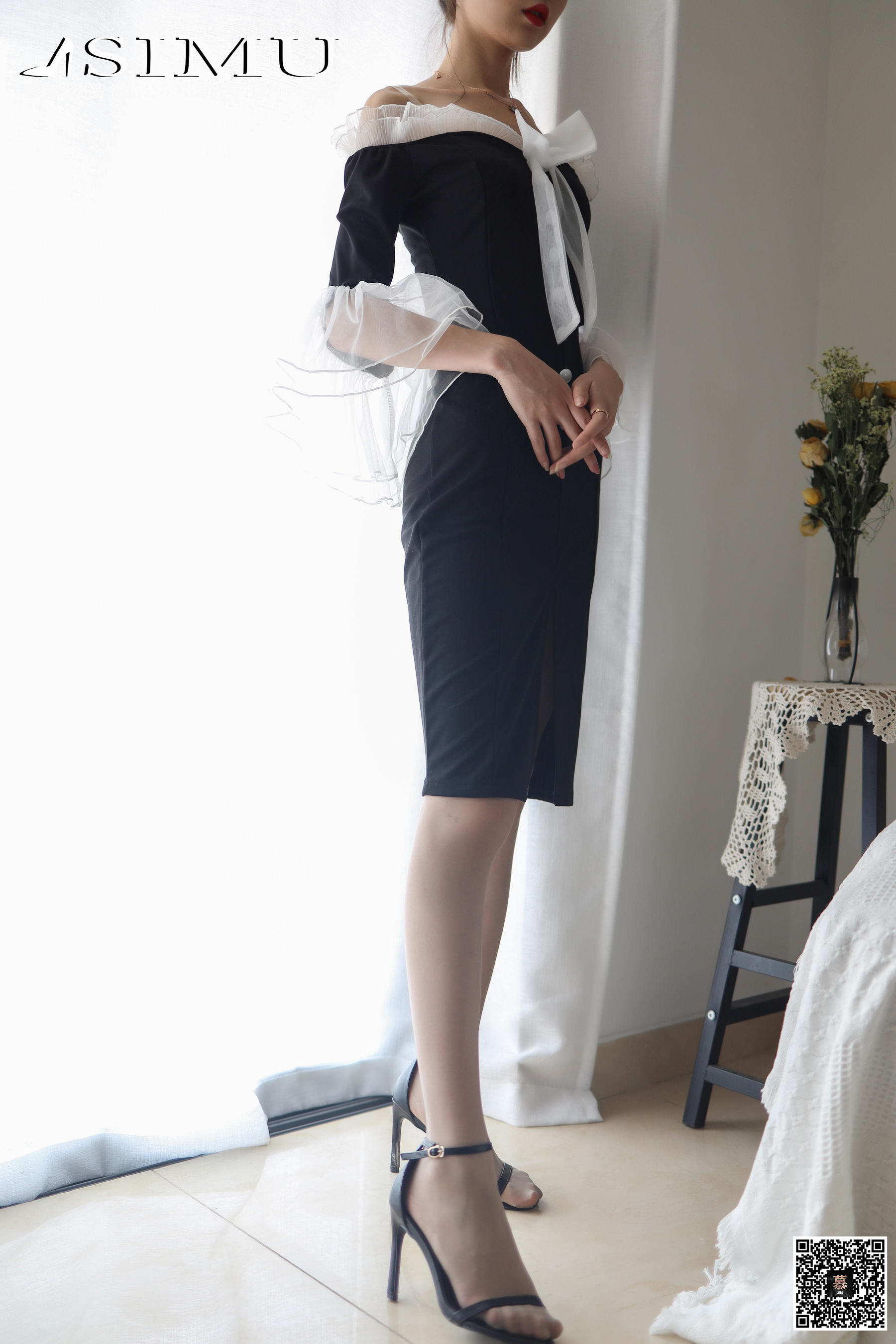 [丝慕] 特写集TX023 新模 《新模的灰丝特写》  第3张