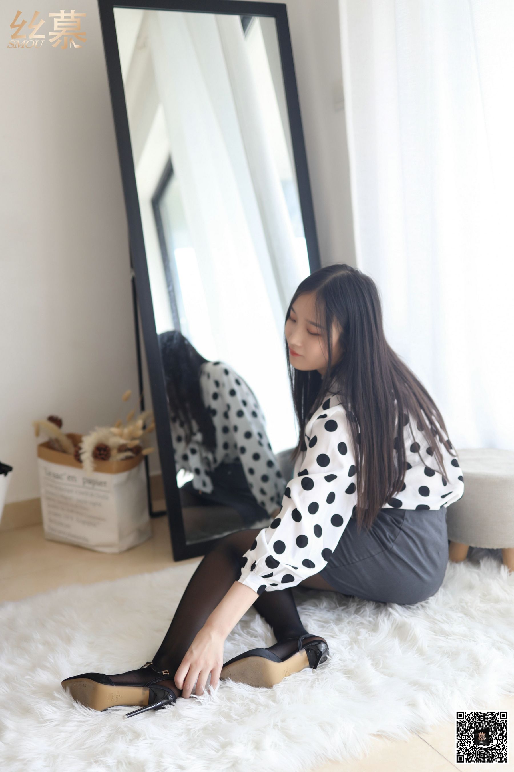 [丝慕] 特写集TX045 熙熙 《黑丝故事》  第11张