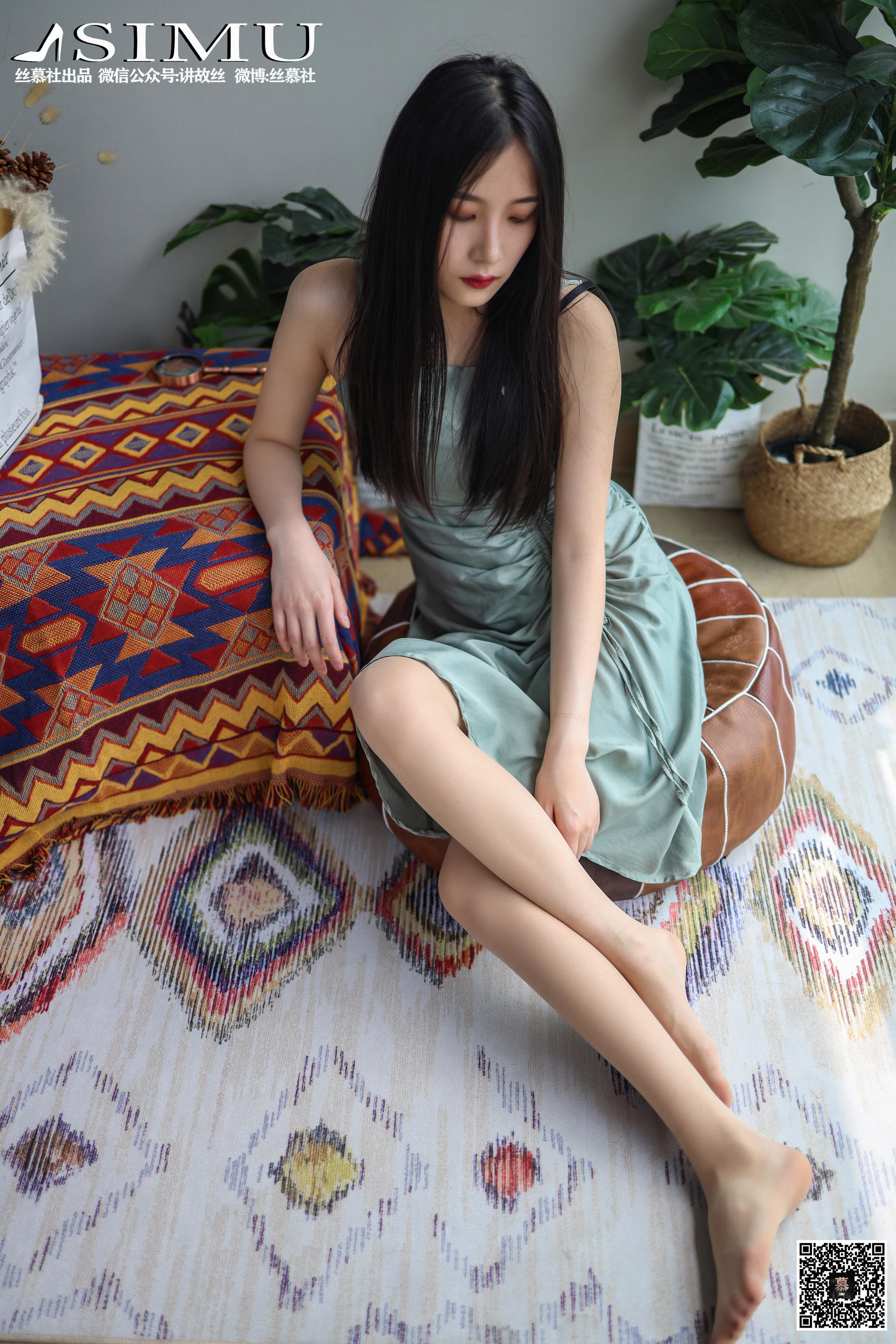 [丝慕] 特写集TX024 熙熙 《阳台玩丝的熙熙》  第2张