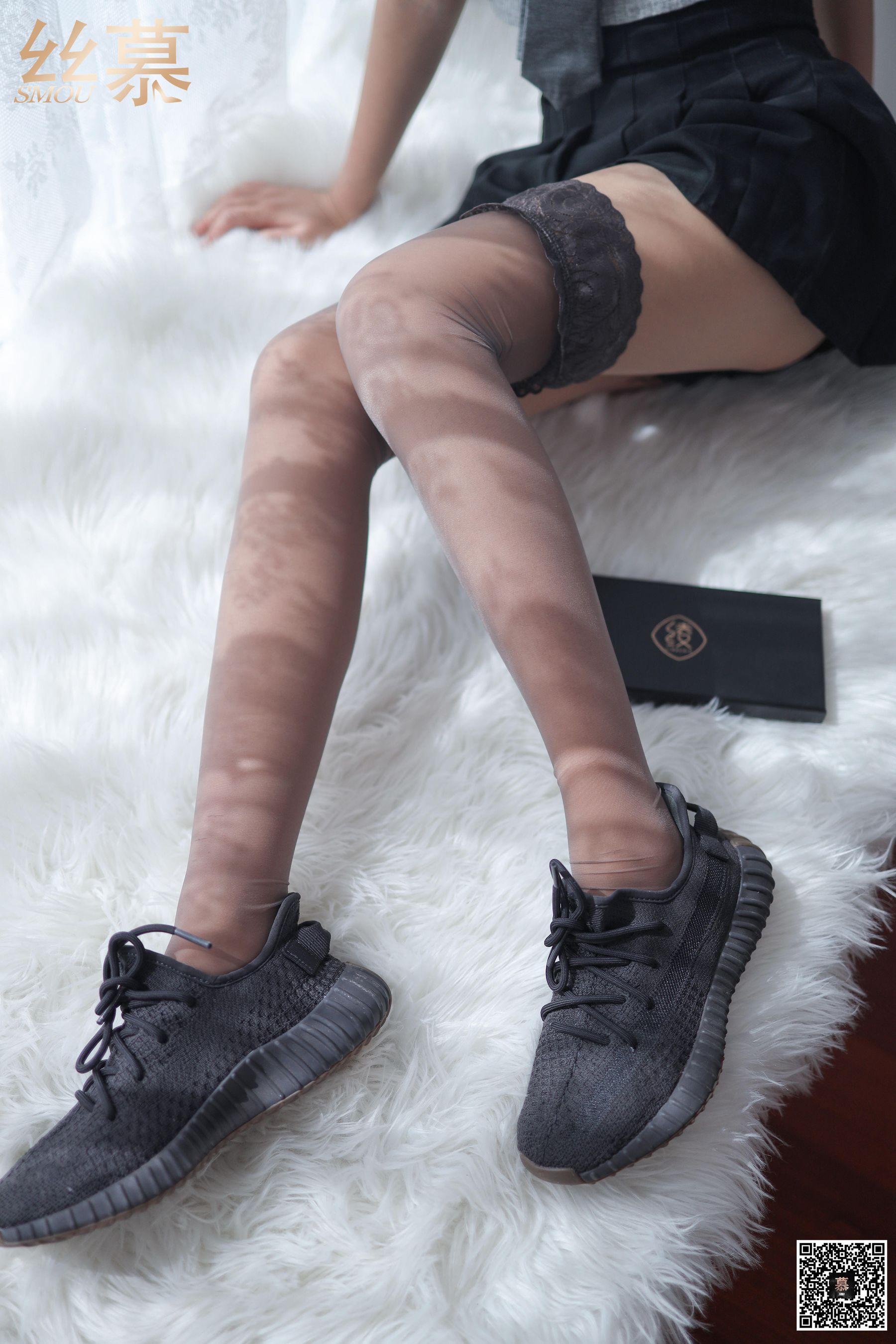 [丝慕] 特写集TX041 米朵 《缠在腿上的双丝诱惑》  第4张