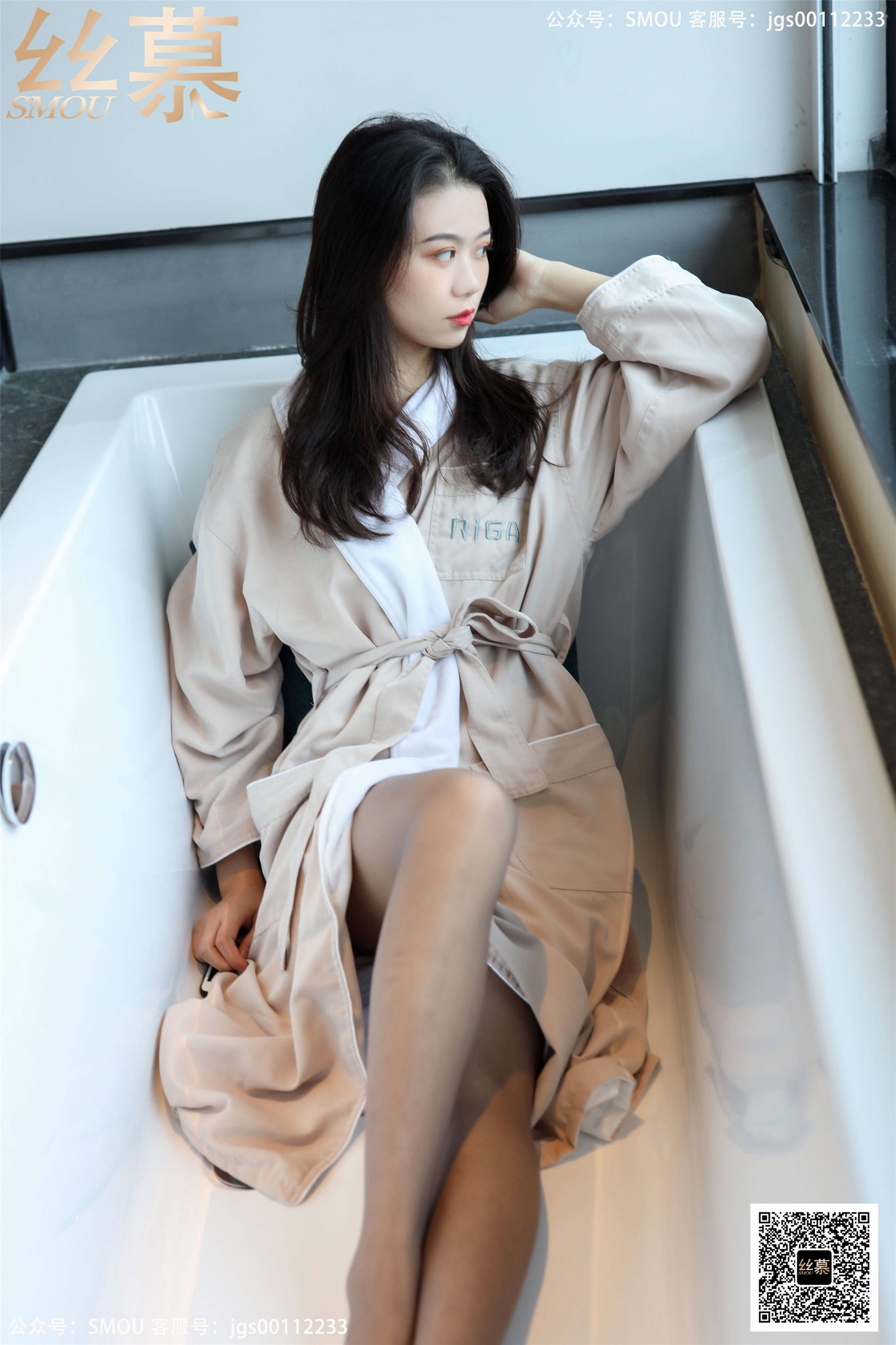 [丝慕] SM424 芝芝 《BONAS灰色薄款袜》  第3张