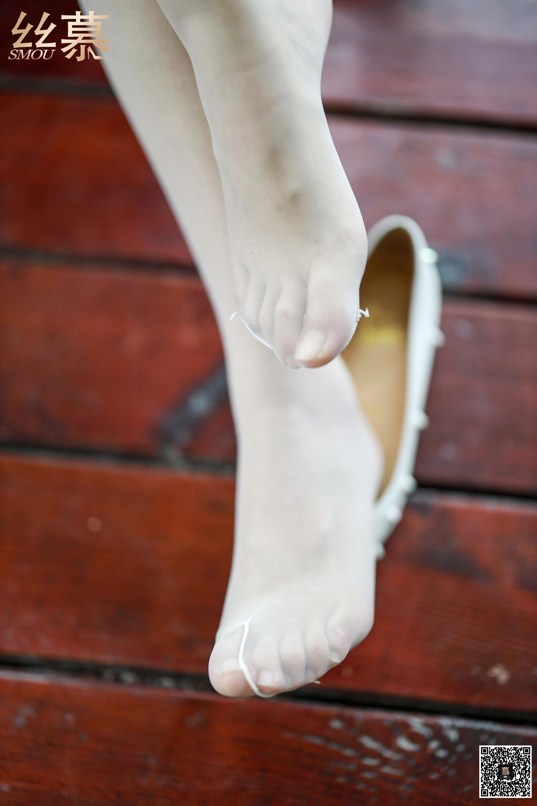 [丝慕] 特写集TX030 文欣 《阳光下的白丝光影》  第14张