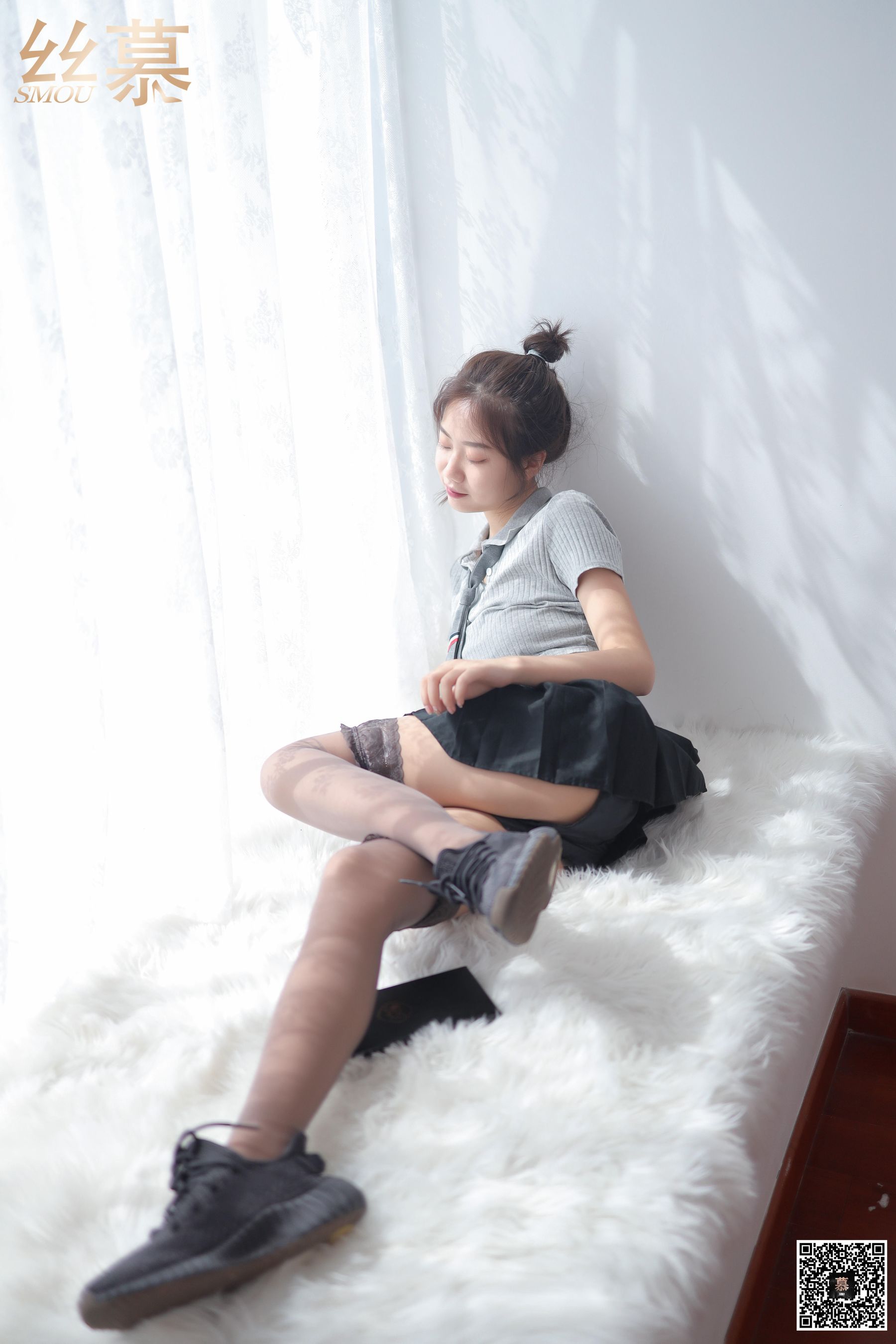 [丝慕] 特写集TX041 米朵 《缠在腿上的双丝诱惑》  第7张